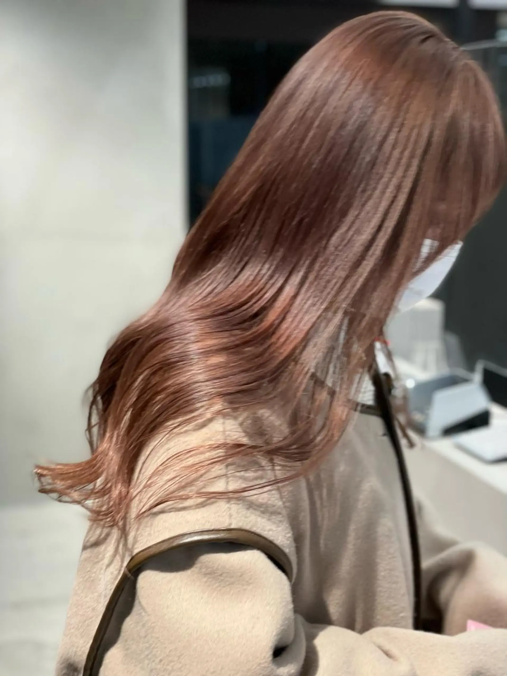 ミディアム ピンクブラウン ヘアカラー 冨岡 祐太郎✂️のヘアスタイル