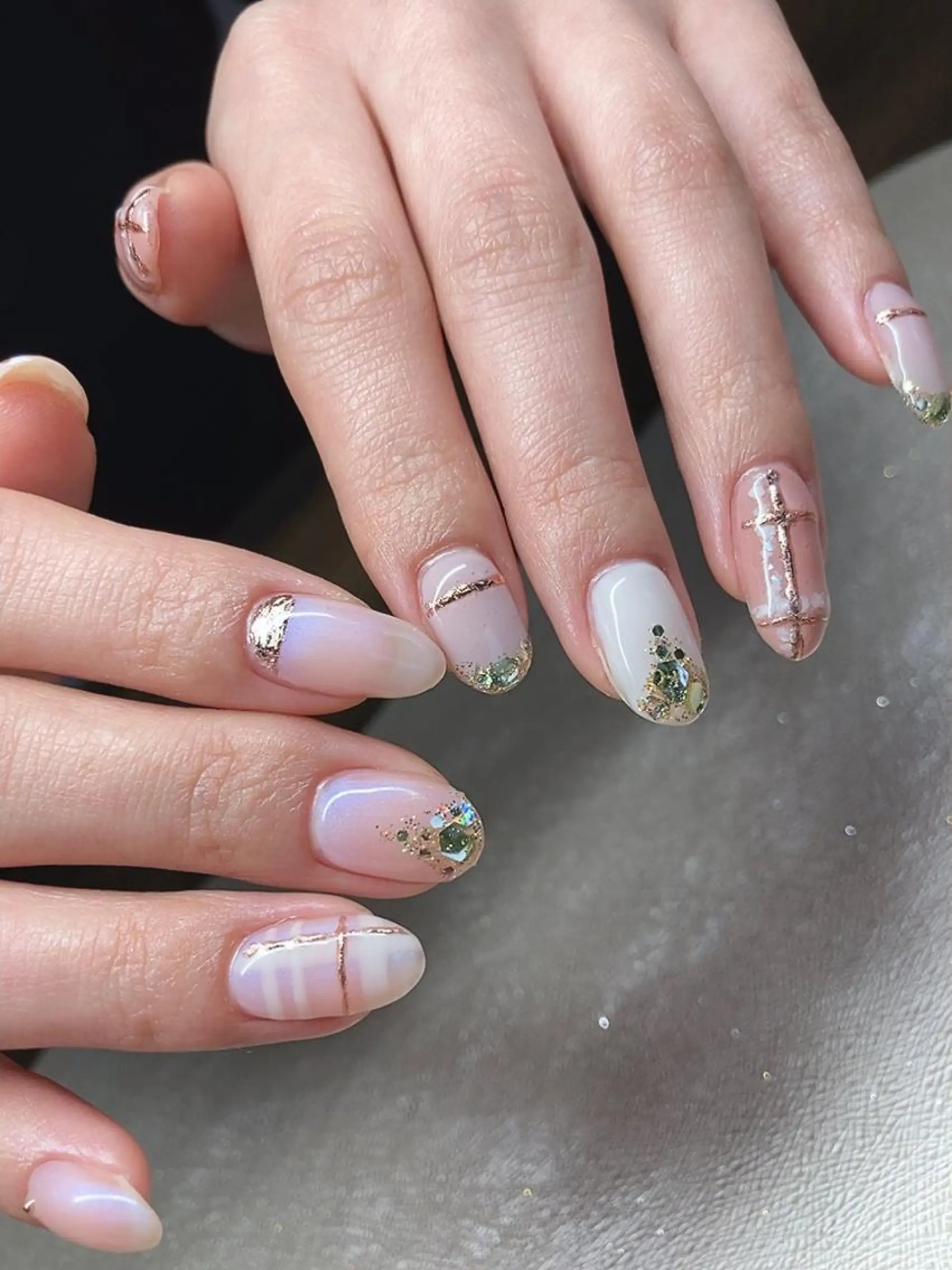 ネイル ニュアンスネイル ハンドネイル 𝐴𝑁𝑈𝐸 トラブル爪育成専門のネイルデザイン