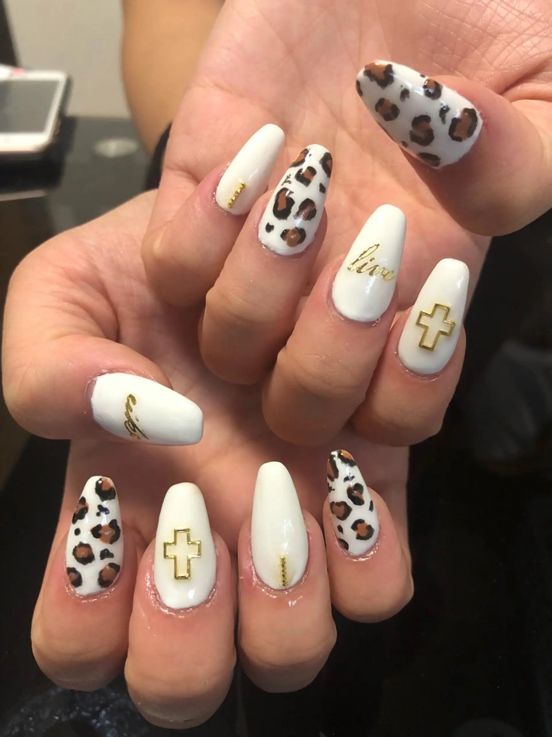 ネイル ハンドネイル 荒井 海輝のネイルデザイン