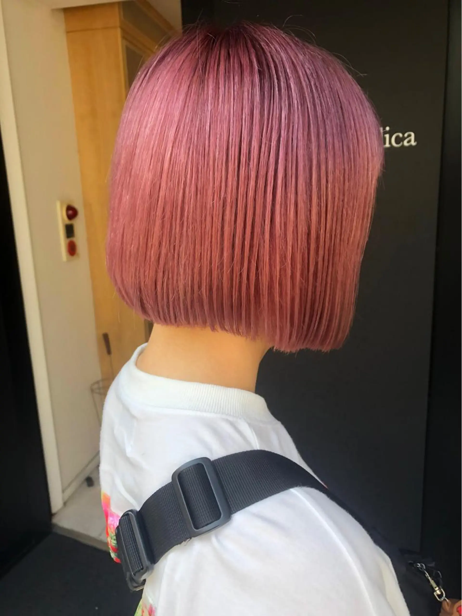 ミディアム カラー 暗髪🐈‍⬛艶髪☔︎ 愛弥のヘアスタイル