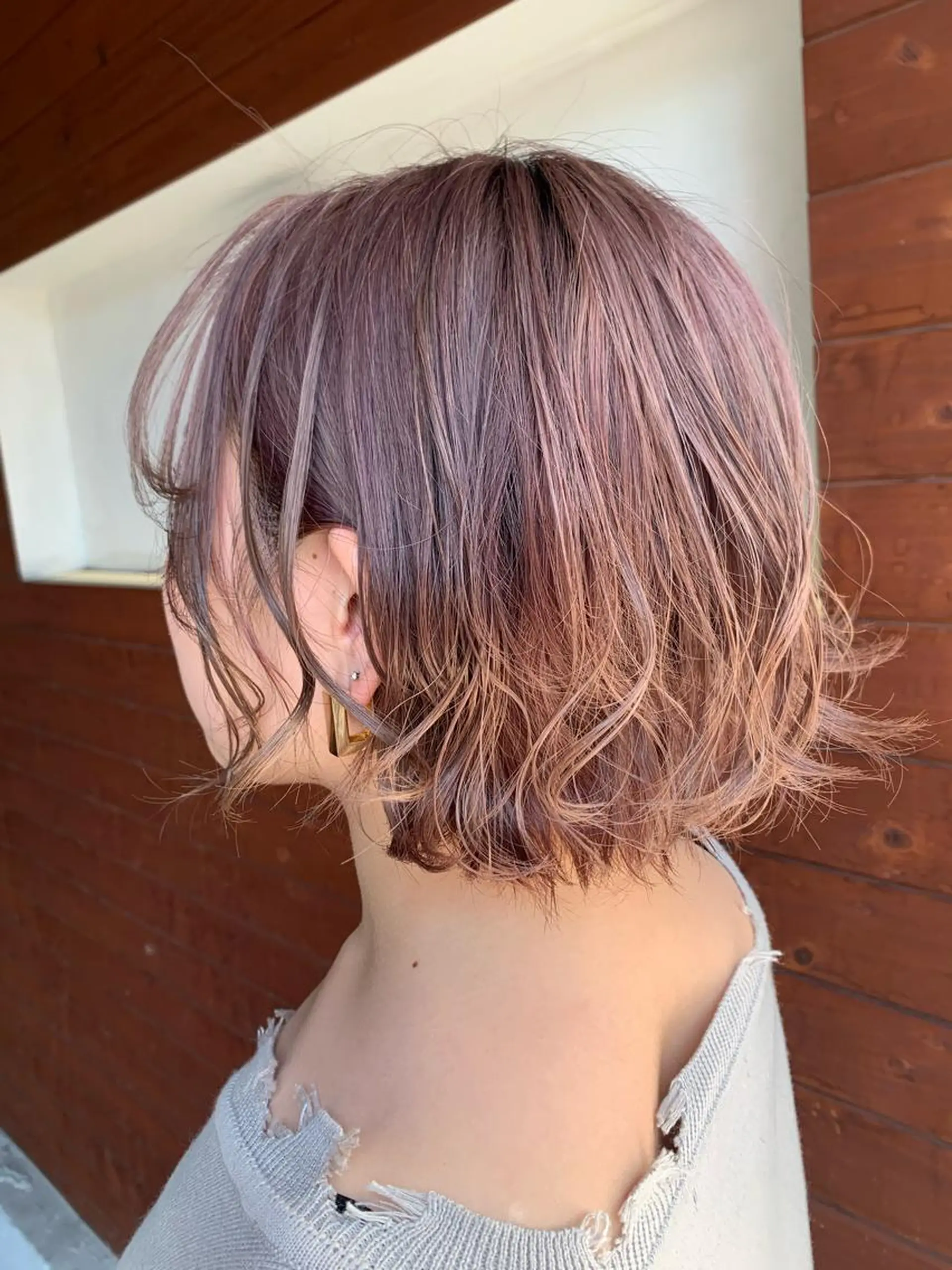 ショート カラー ベージュカラー ハイトーンカラー ラベンダーカラー ラベンダーベージュ IORI #韓国ヘア#髪質改善のヘアスタイル