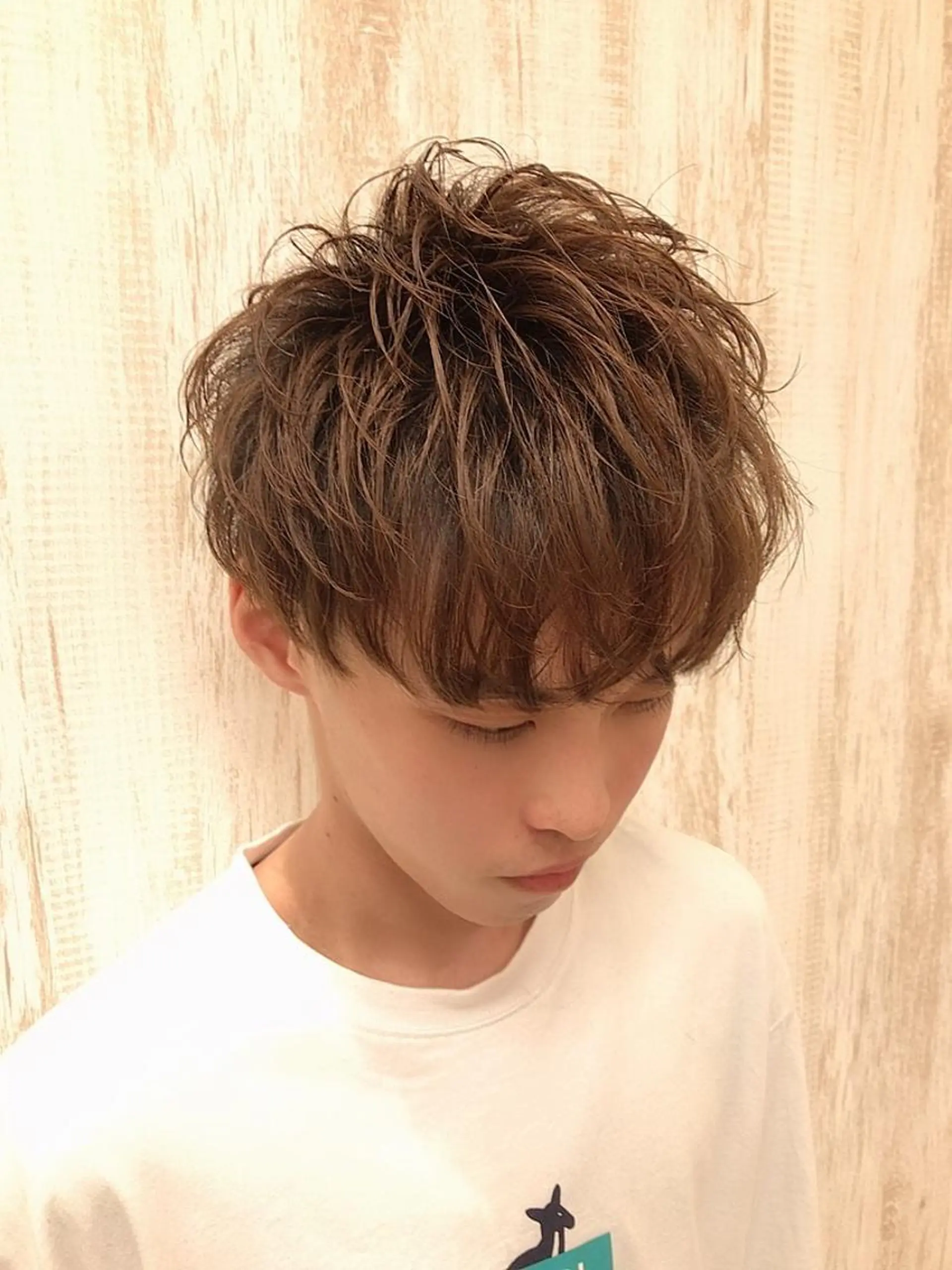 ミディアム パーマ メンズ ファミールヘア所属・メンズパーマ波巻き 🌳大森悠登🌳のヘアスタイル