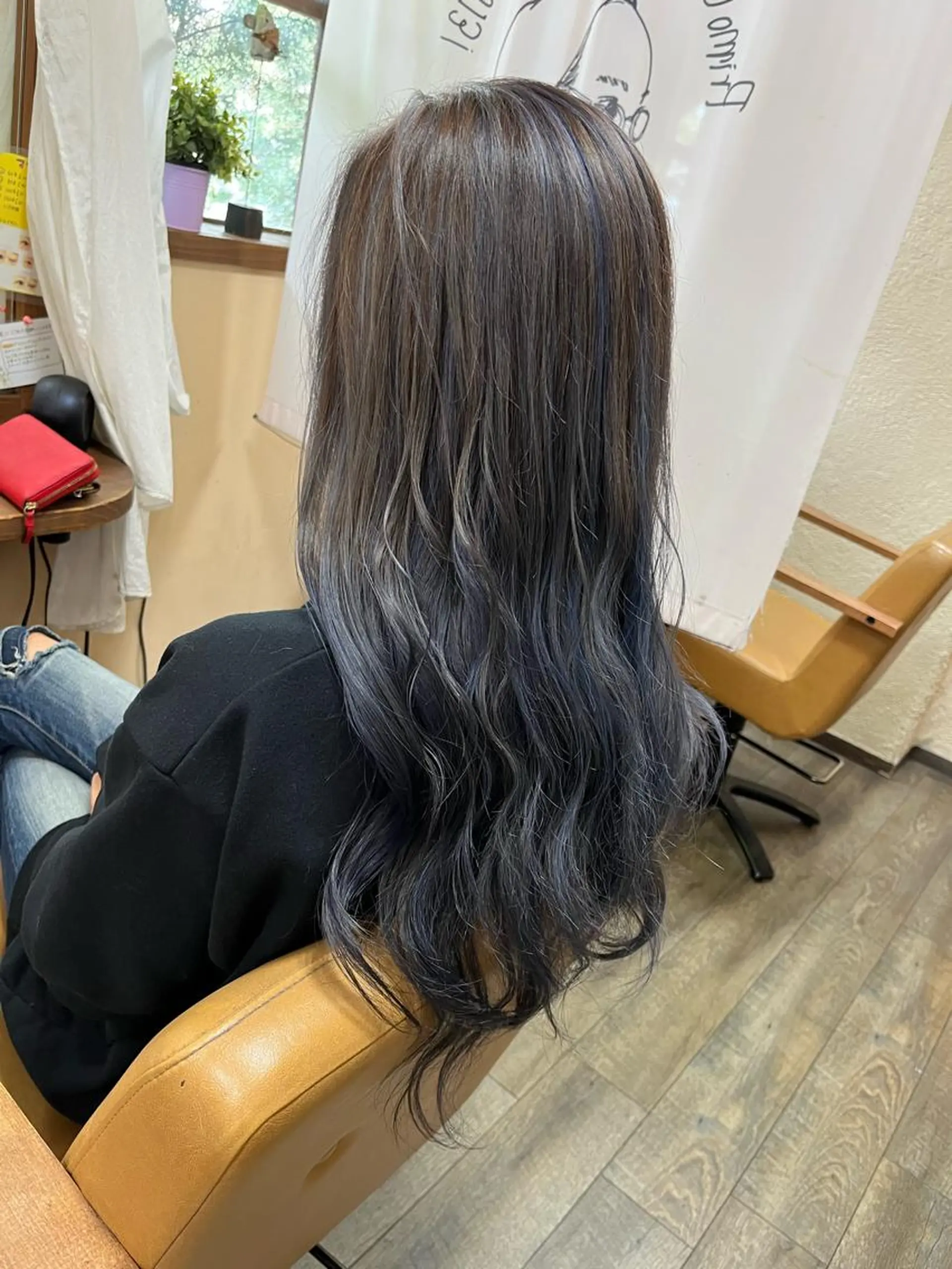 カラー 杉野 まみのヘアスタイル