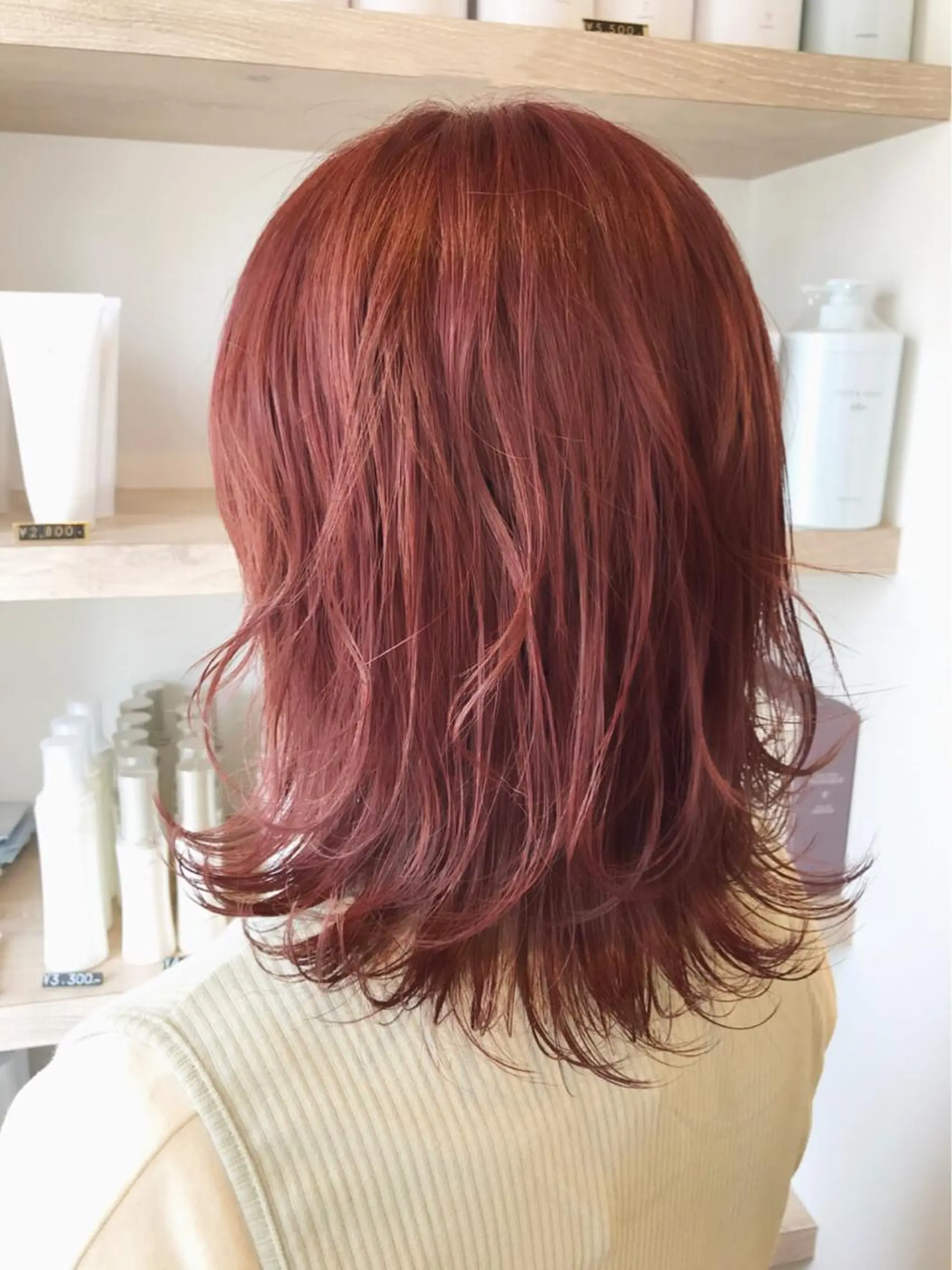 ミディアム カラー ブリーチ レッドカラー ヘアカラー トリートメント 由比藤理子 ブリーチカラー🌈のヘアスタイル