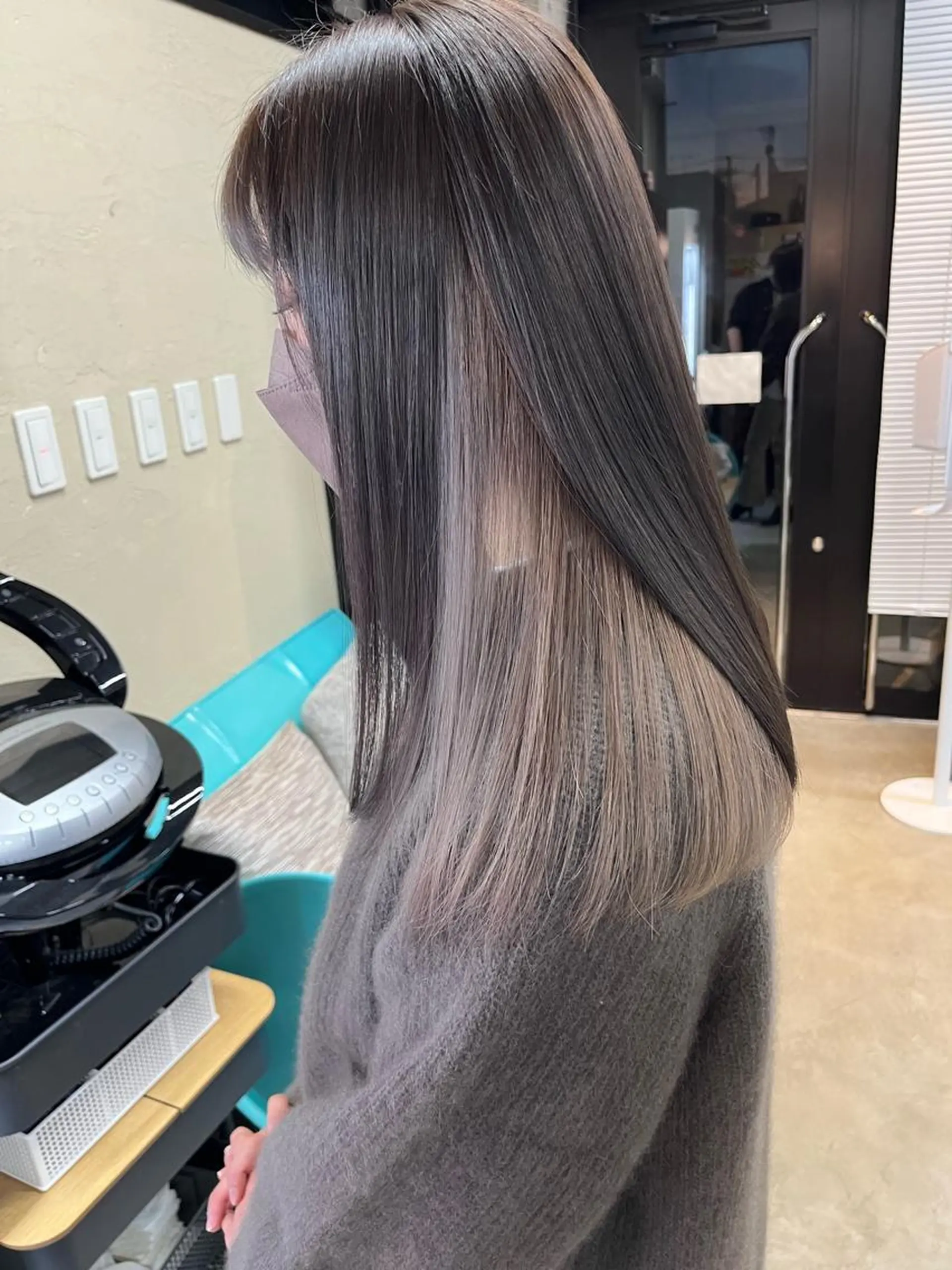 ロング アッシュ 外国人風カラー ハイライト 韓国風ヘア カット ヘアカラー トリートメント sephile所属・YAMA ヤマのヘアスタイル