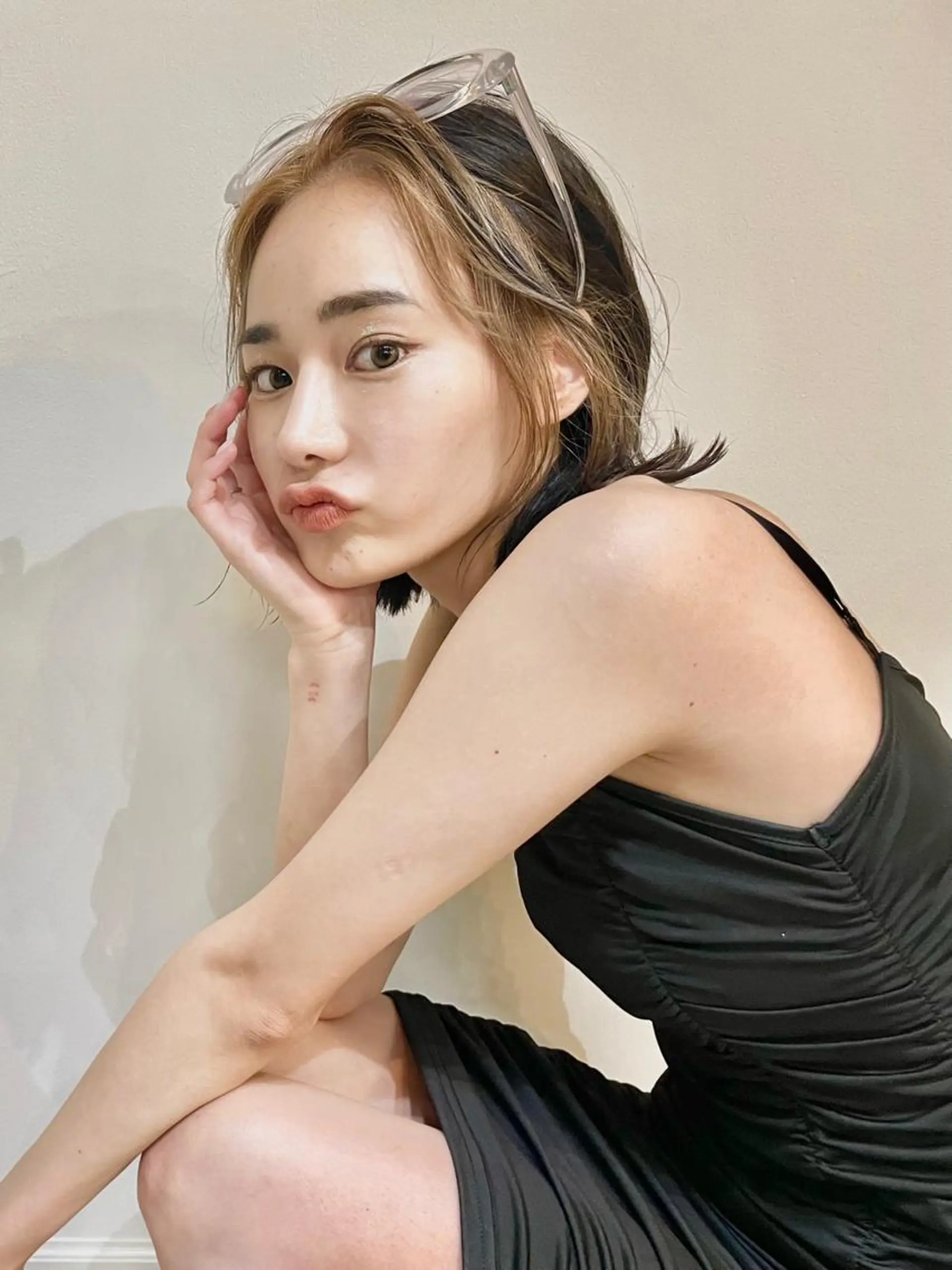 ミディアム カラー 前髪&顔周りカット/ 韓国レイヤー/シバタのヘアスタイル