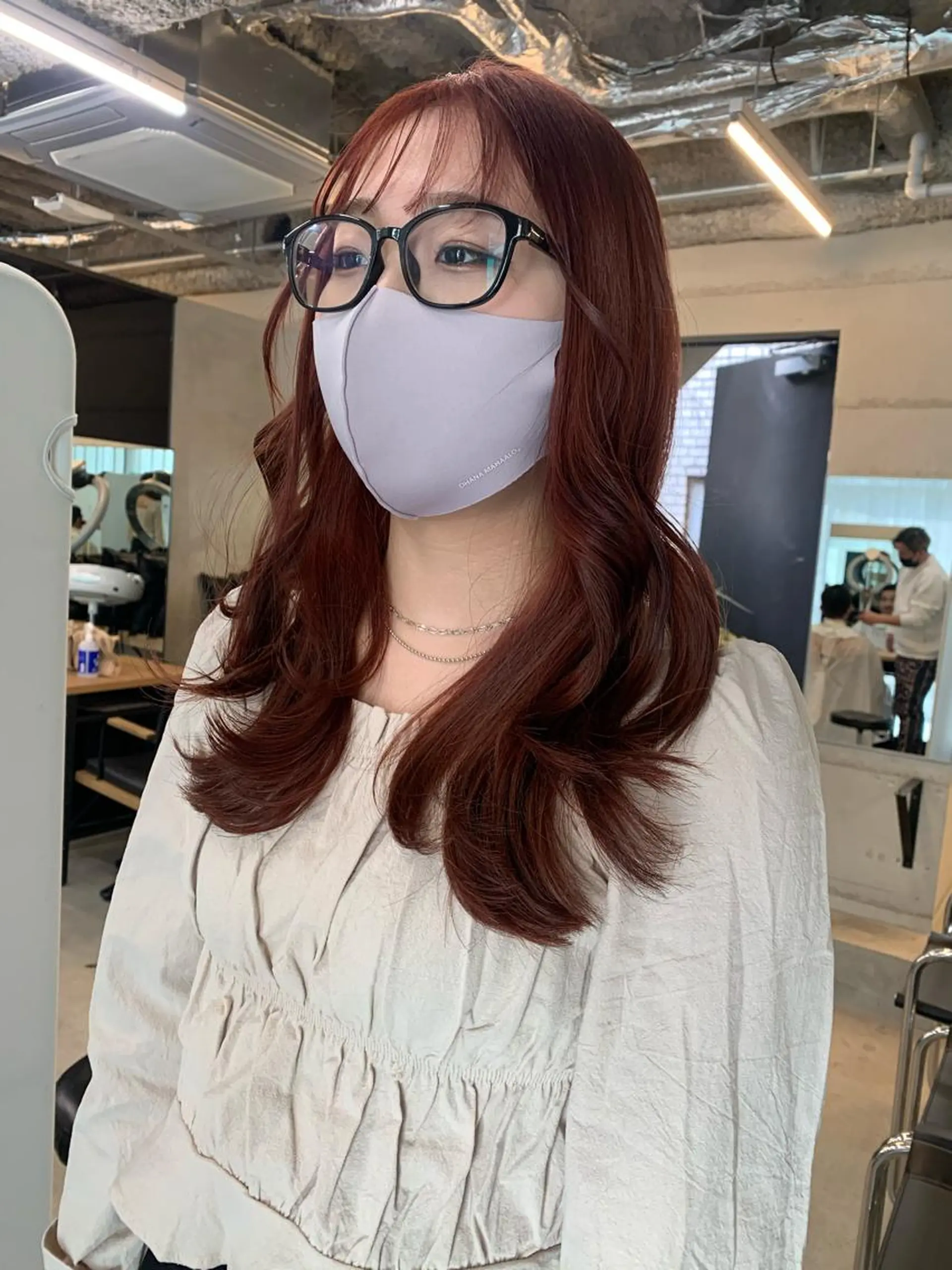 ミディアム カラー カット ヘアカラー トリートメント ヘッドスパ 透明感/オリーブ/ グレージュ/YUKAのヘアスタイル