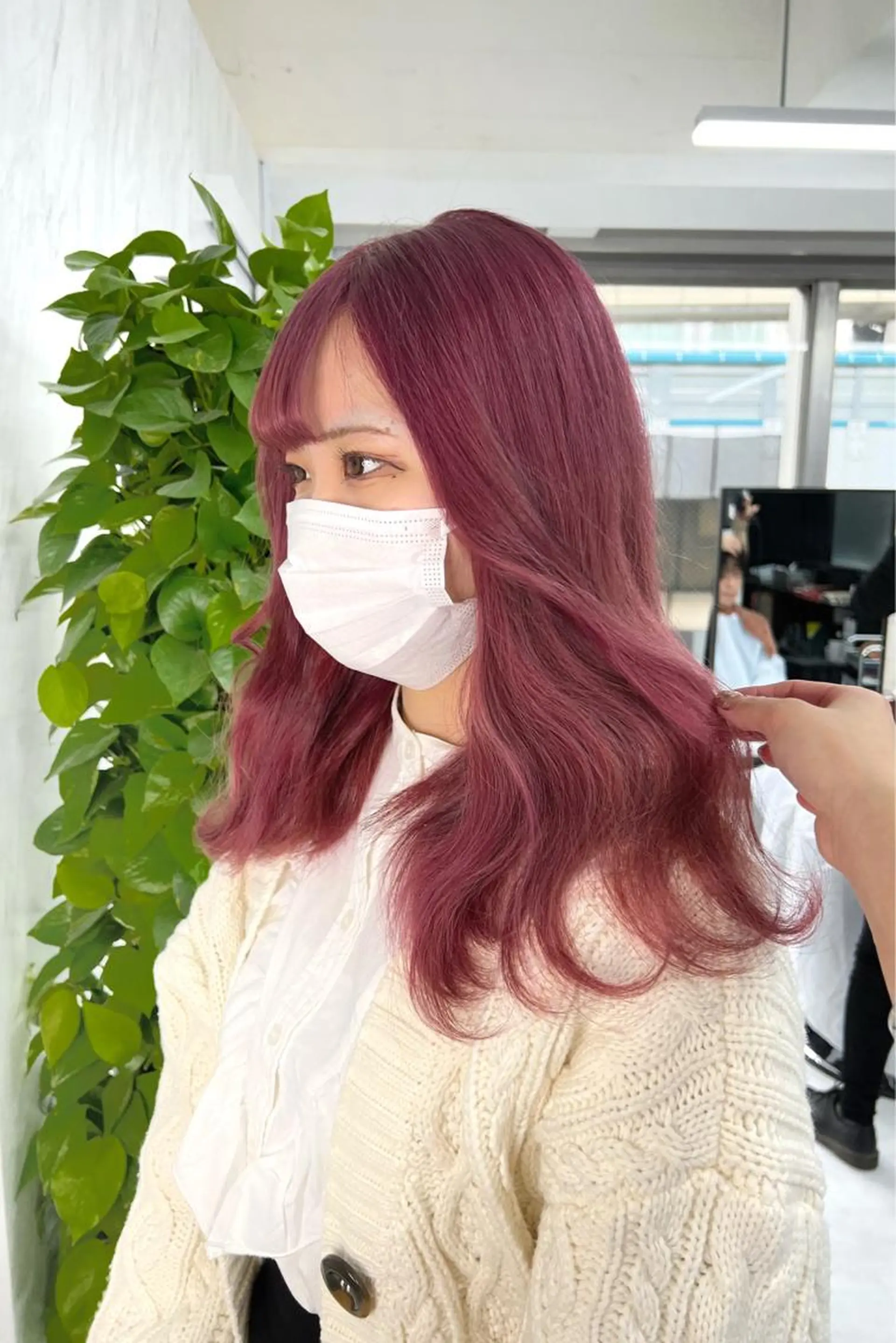 セミロング カラー シールエクステ ハイトーンカラー エクステ シールエクステ特化 ハイトーン、NANAのヘアスタイル