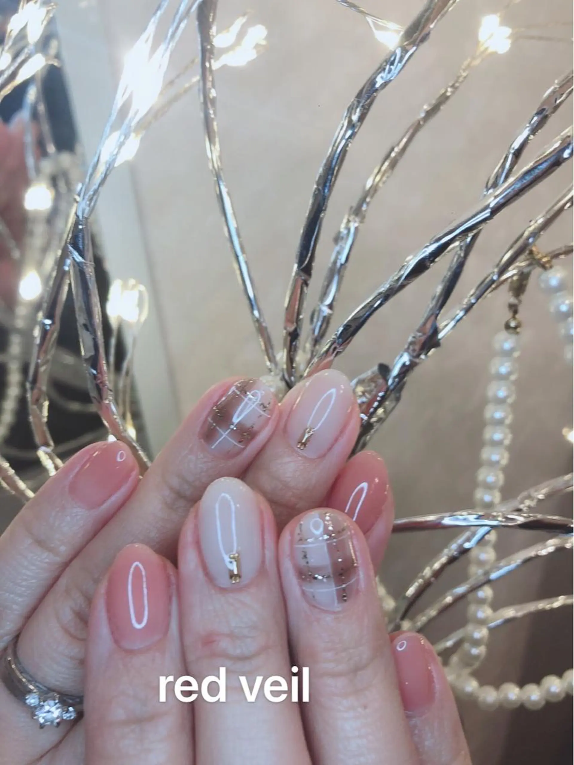 ミディアム ネイル 長さ出し専門 nynaのネイルデザイン