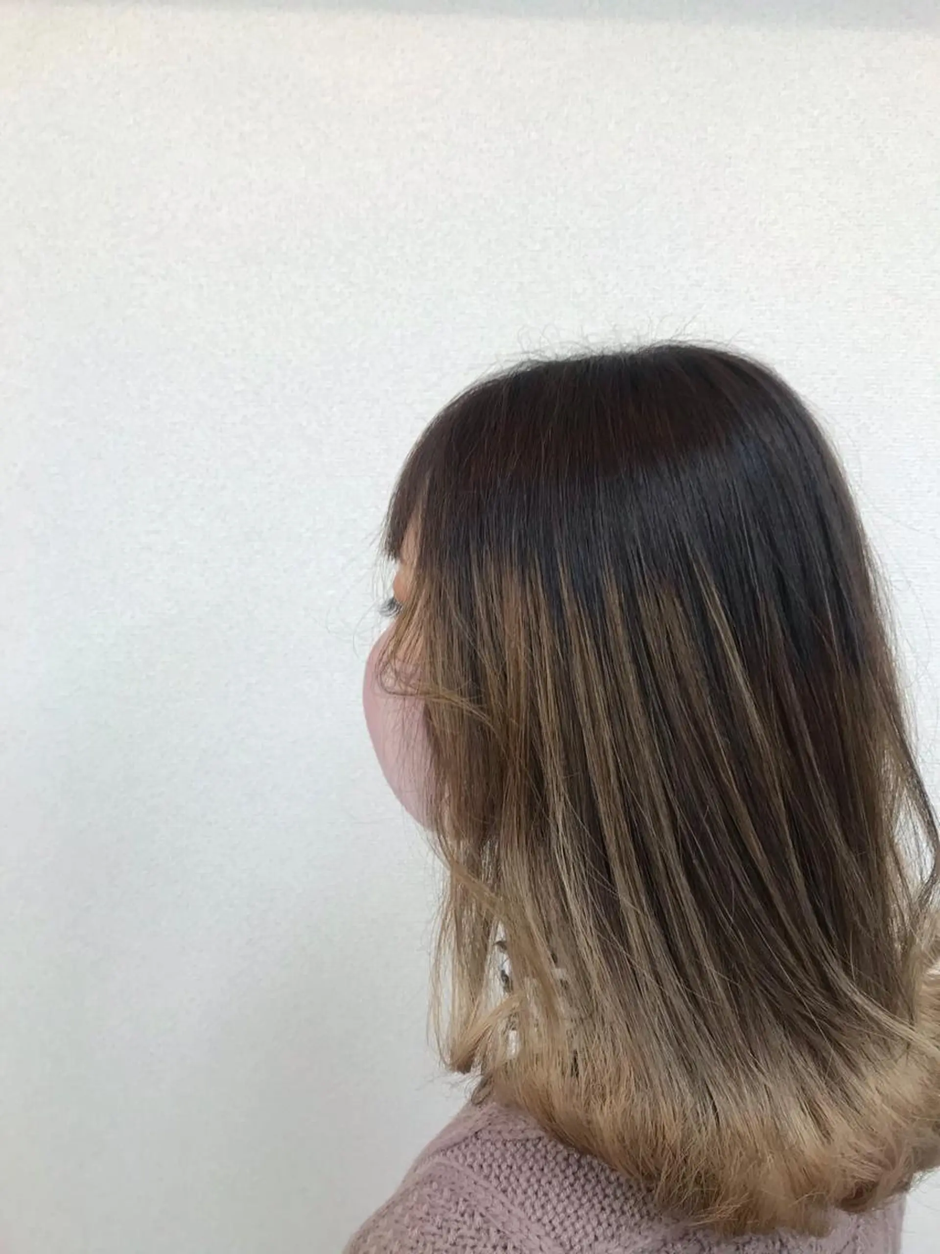 ミディアム 松本平太郎美容室大宮店所属・もりたみかこ 美容師お休み中のヘアスタイル