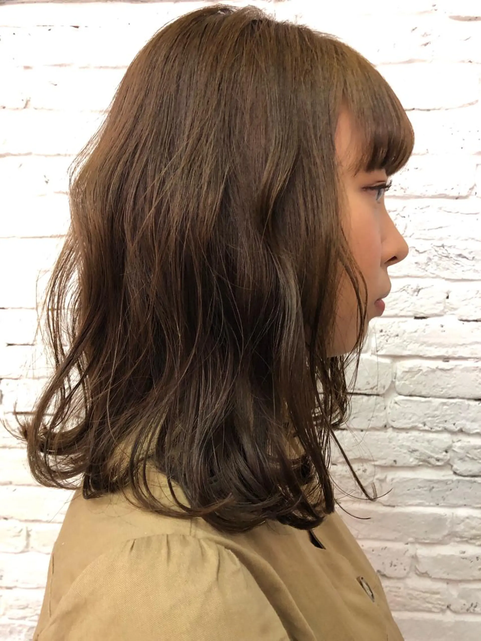 セミロング カラー NOUN所属・eri kinjoのヘアスタイル