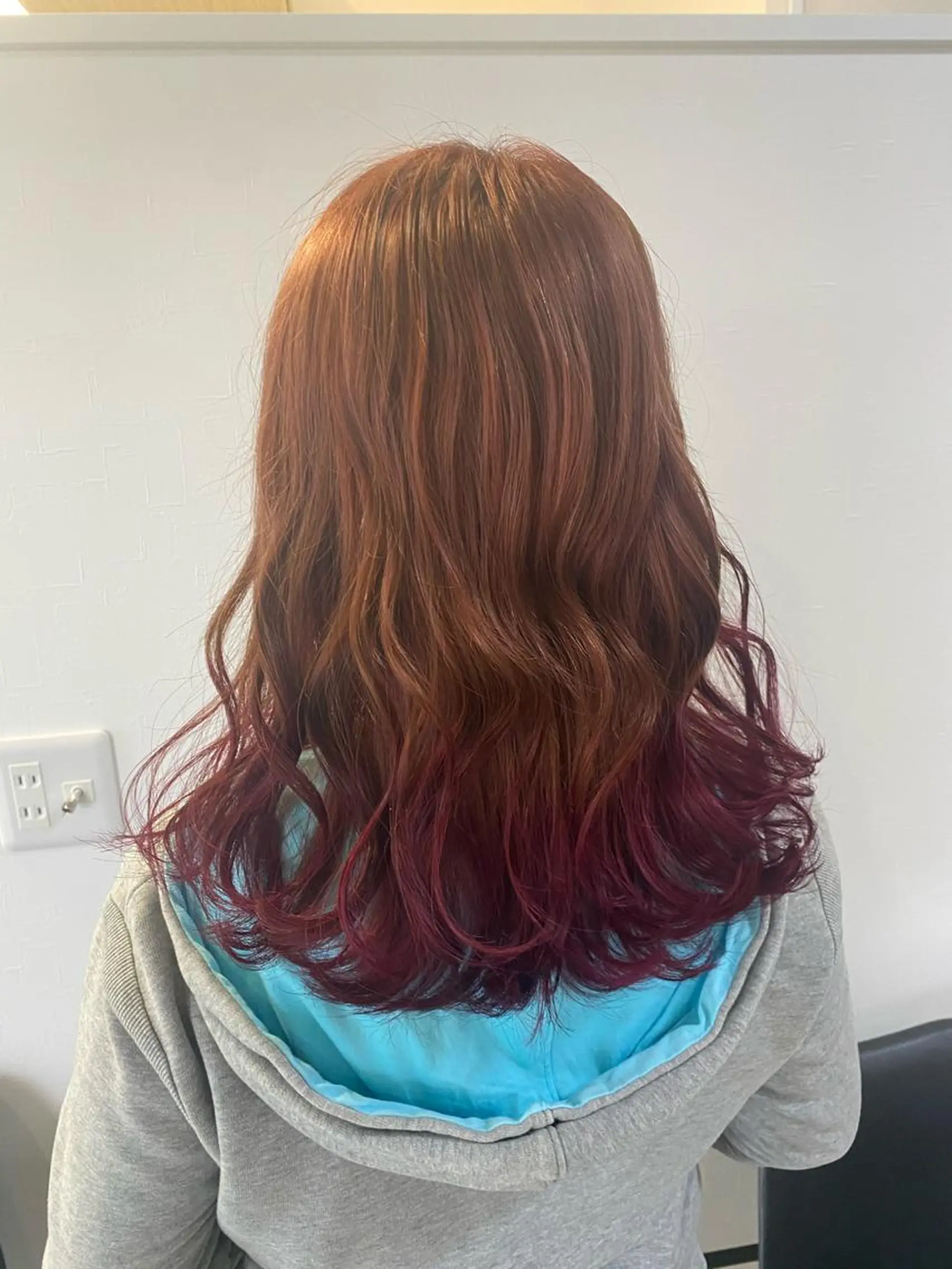 ミディアム UNDER vr 【アンダーバー】のヘアスタイル