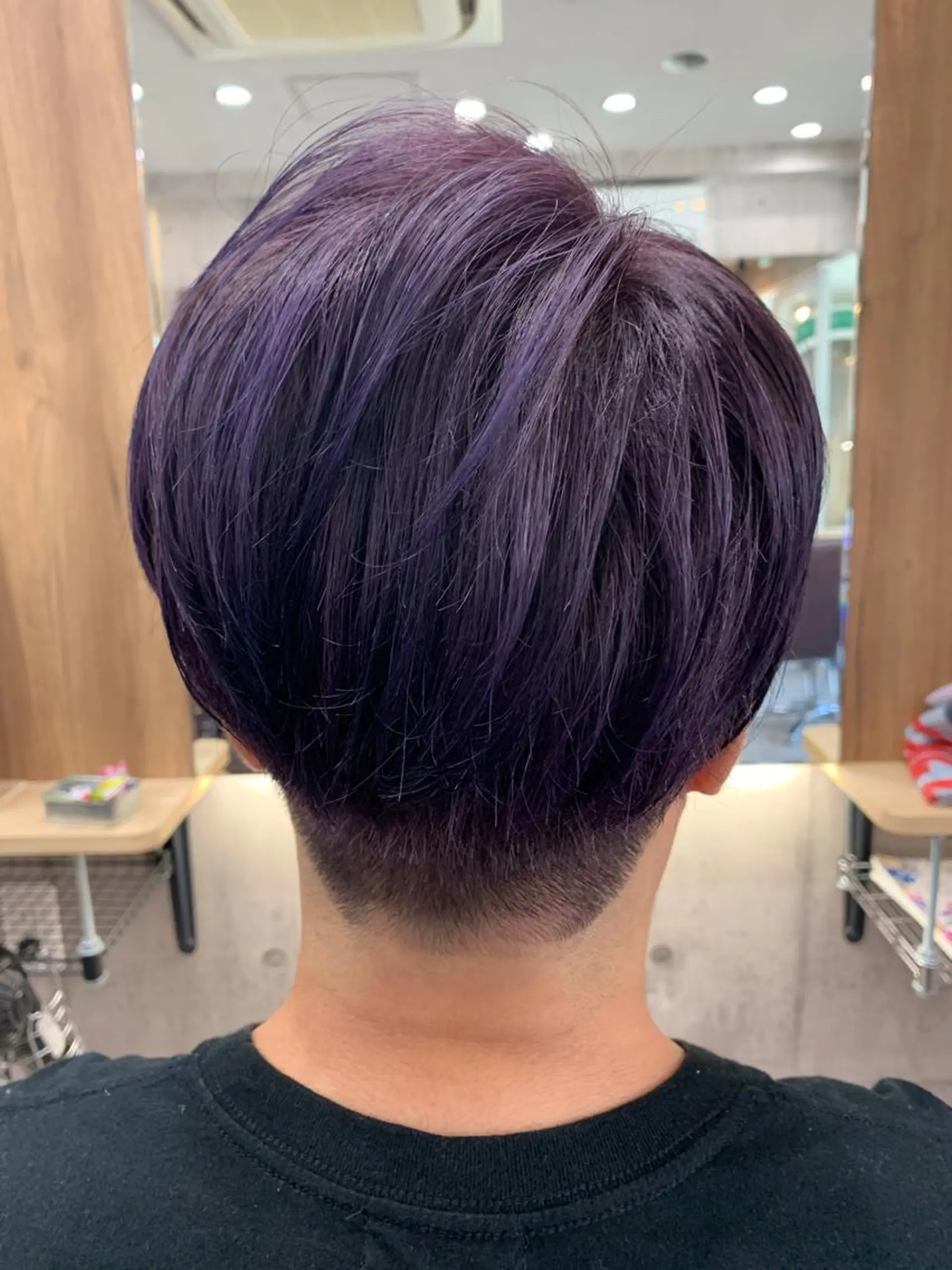 ショート カラー バレイヤージュ ブリーチ ケアブリーチ ダブルカラー イヤリングカラー ヘアカラー トリートメント hair salon mementoのヘアスタイル