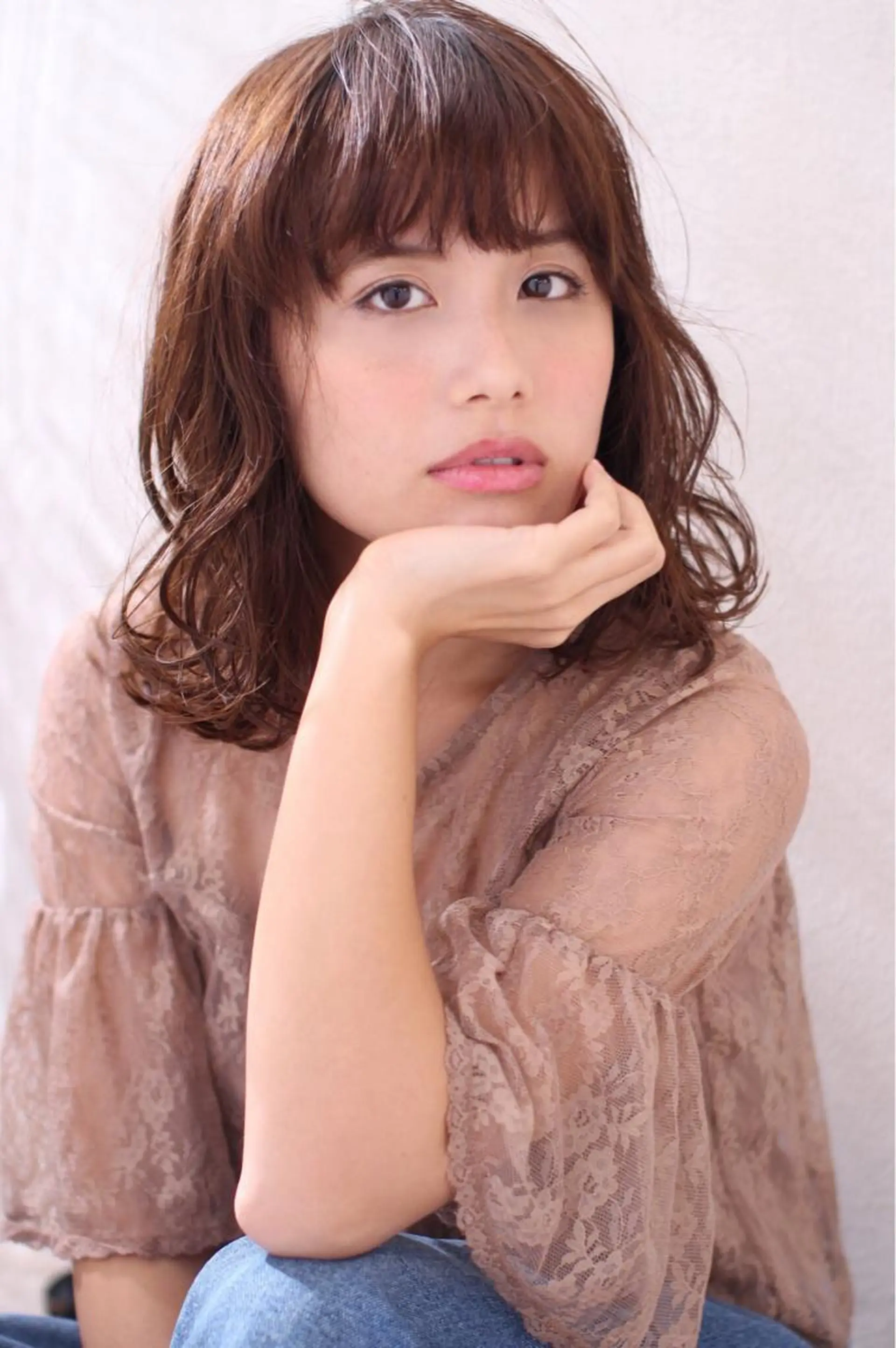 ミディアム セミロング カラー パーマ 鎌倉 彩のヘアスタイル