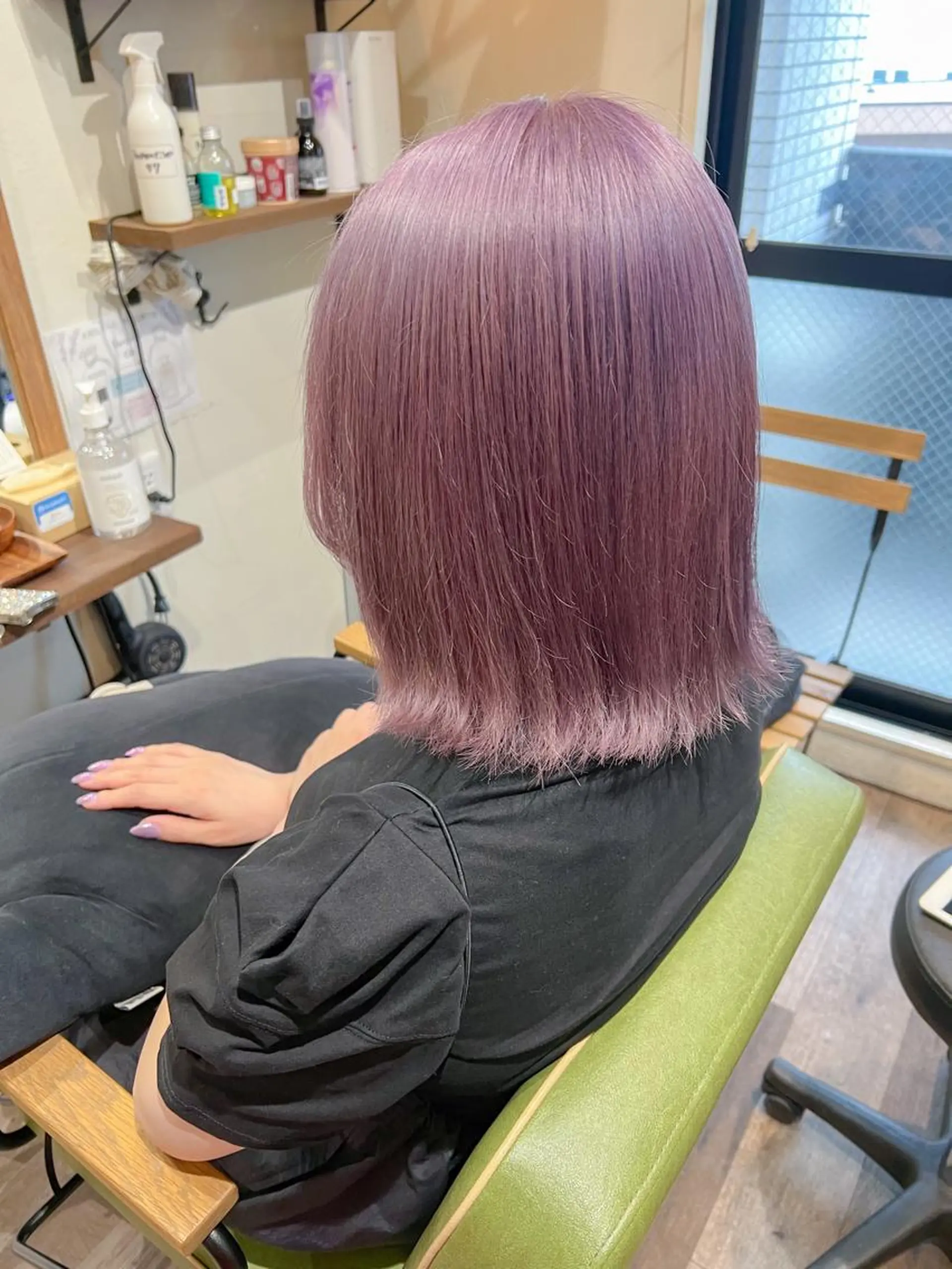 ショート カラー カシス ピンクカラー カラーパティシエ facce🌼ikoのヘアスタイル