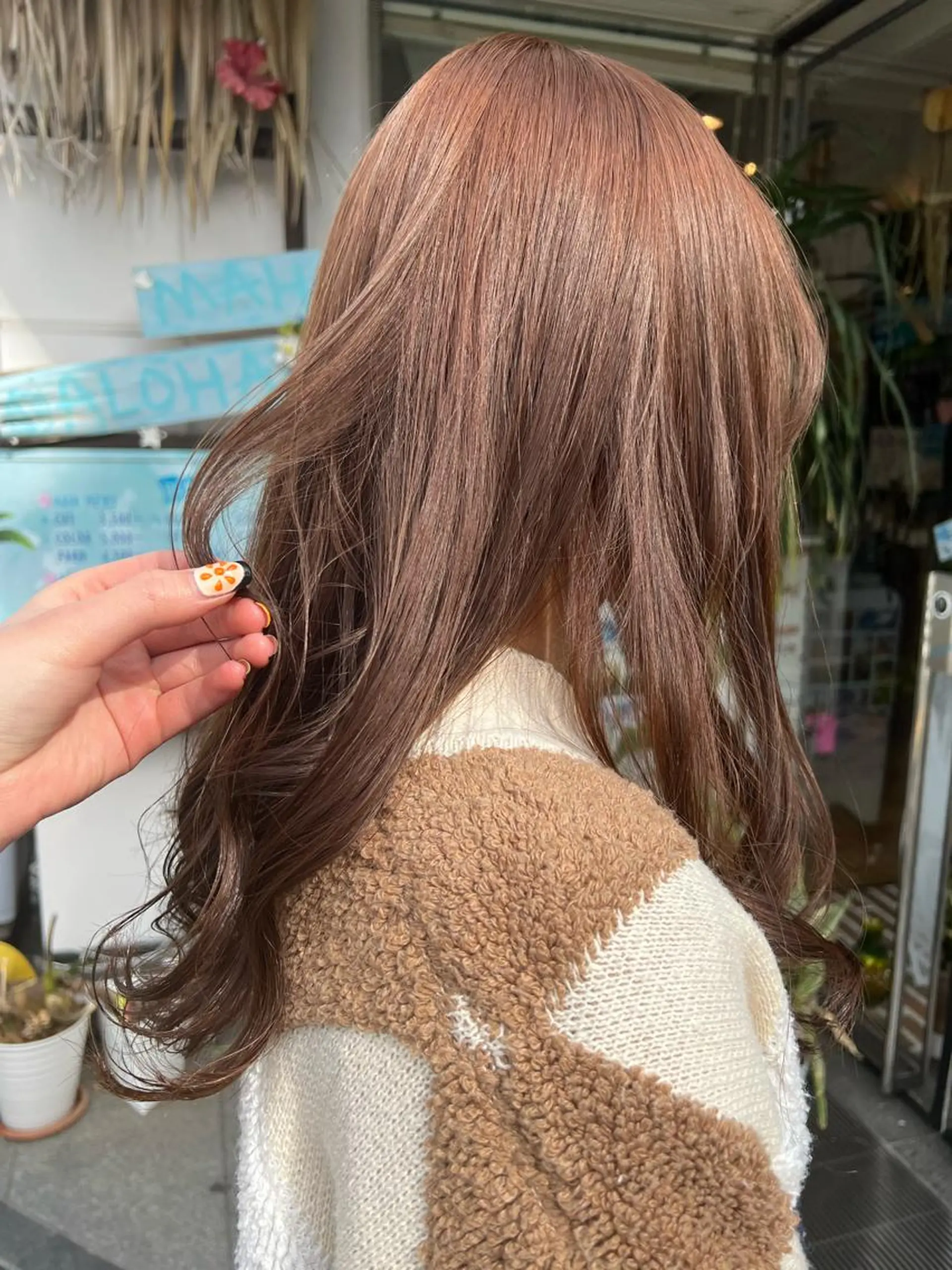 ロング ヘアカラー ハイトーン/ ダブルカラー/透明感のヘアスタイル