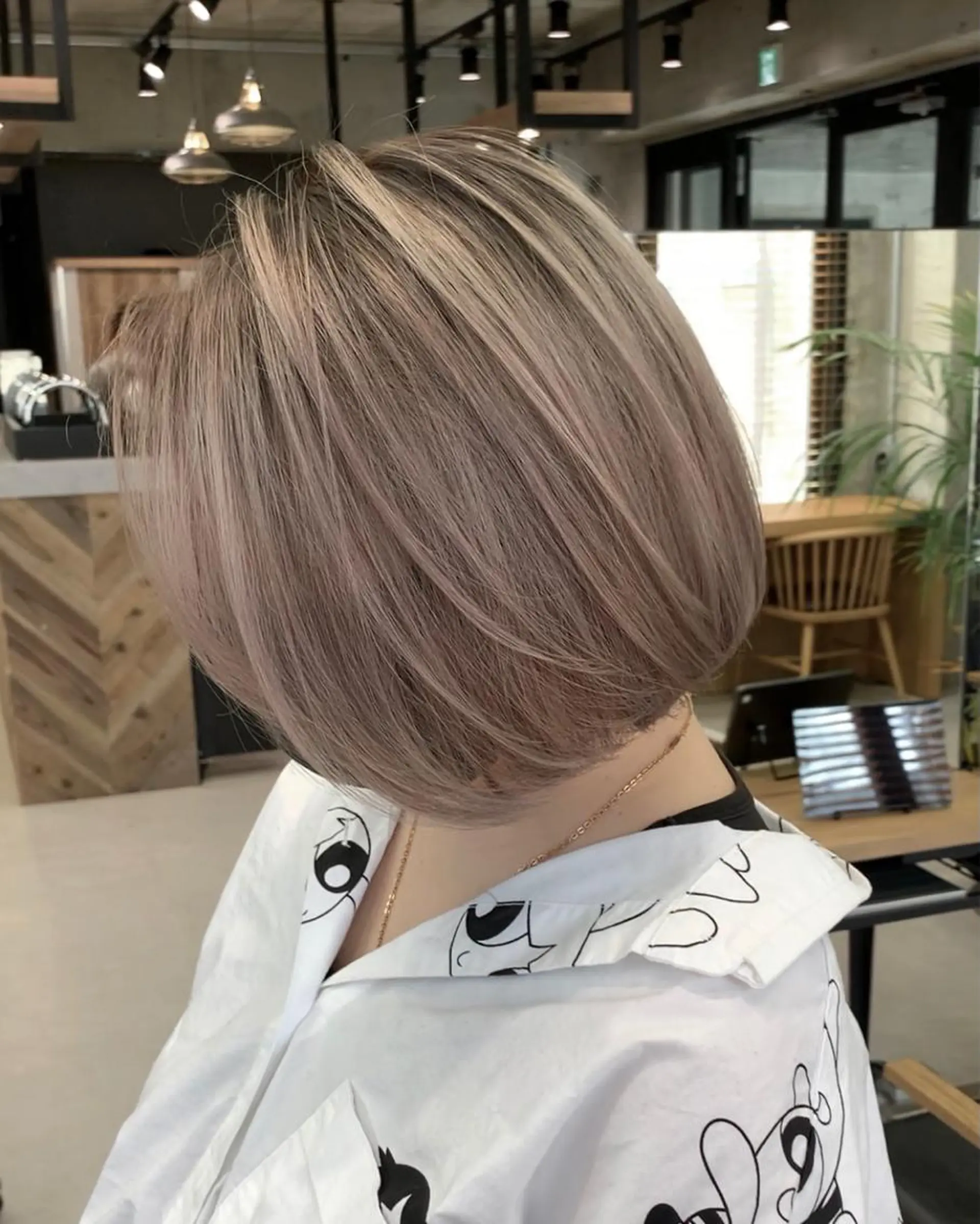 ショート カラー カット ヘアカラー LUSTRE クロサワのヘアスタイル