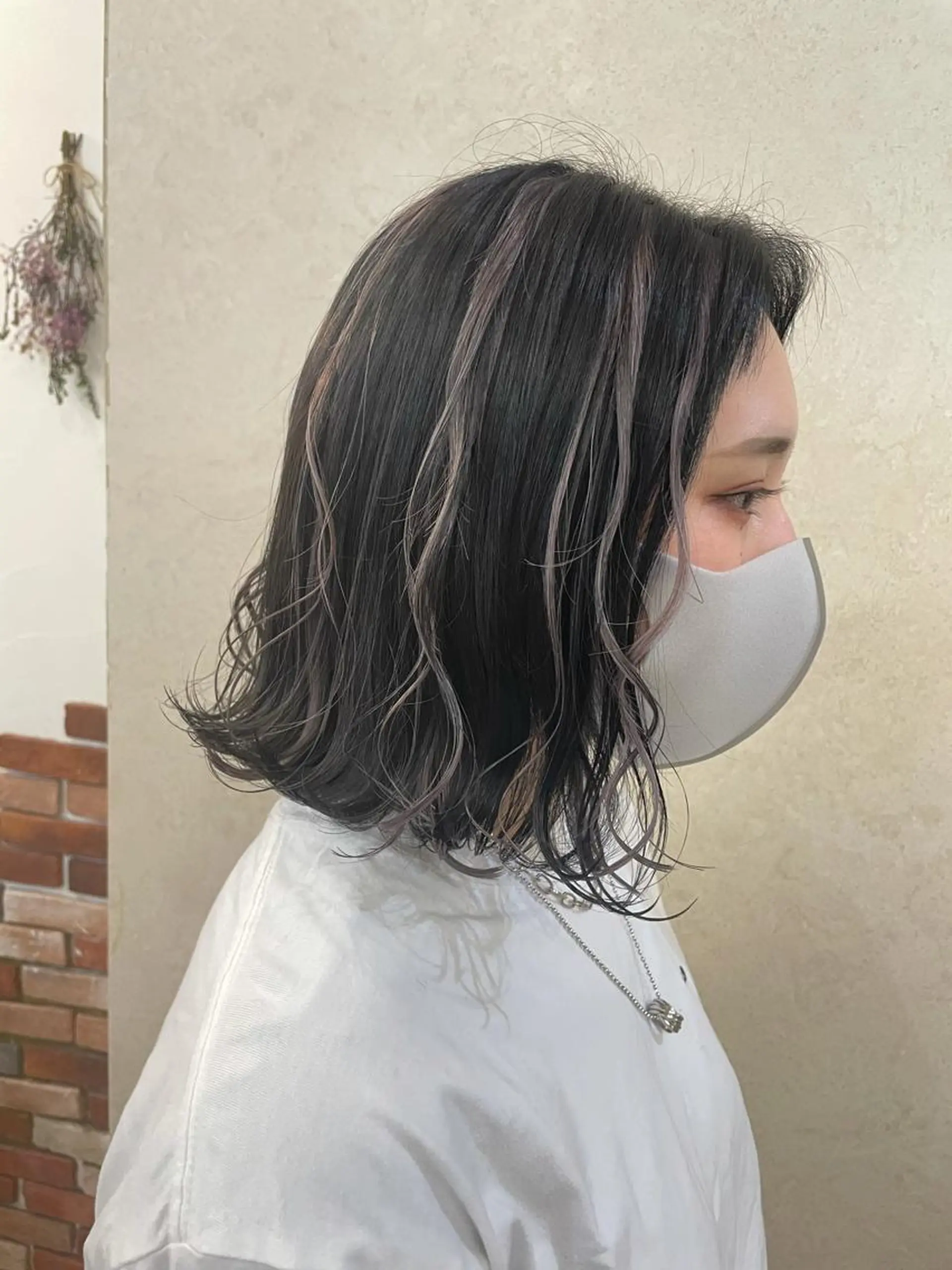 セミロング カラー ヘアアレンジ シールエクステ ミストバング ブリーチ ダークグレー ダークグレージュ 🦋高瀬寛菜🦋 韓国/ブリーチのヘアスタイル