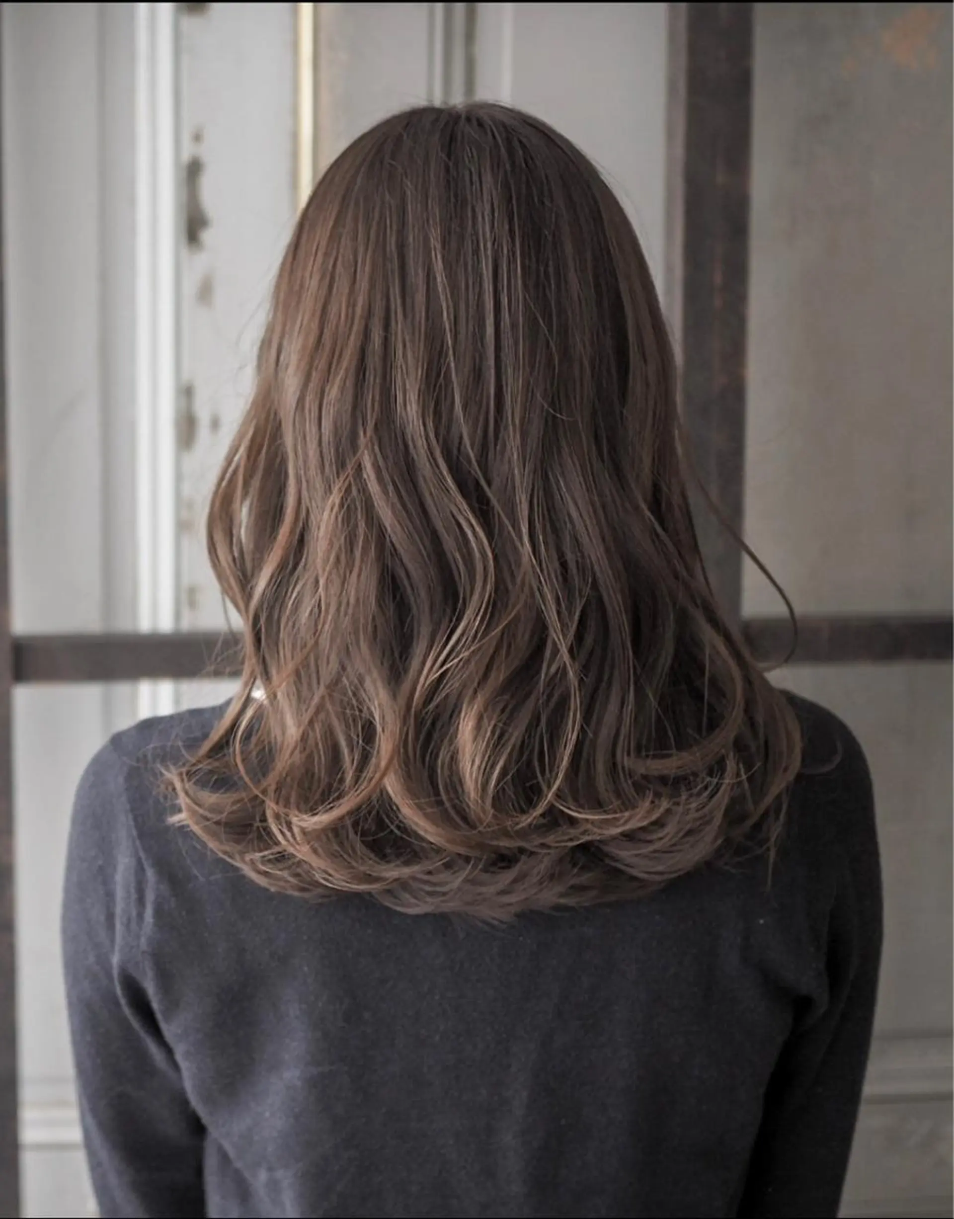 ミディアム カラー カット ヘアカラー トリートメント 難波 茜のヘアスタイル