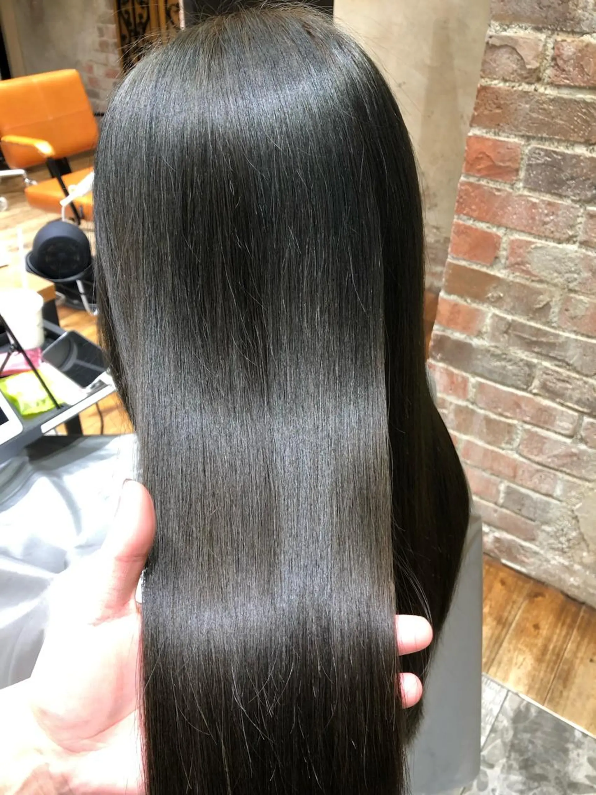 セミロング カラー パーマ バレイヤージュ ブリーチ ケアブリーチ ダブルカラー ハイライトカラー カット ヘアカラー 縮毛矯正 トリートメント 新宿✨顔周りカット 韓国ヘア/坂本亜裟海のヘアスタイル