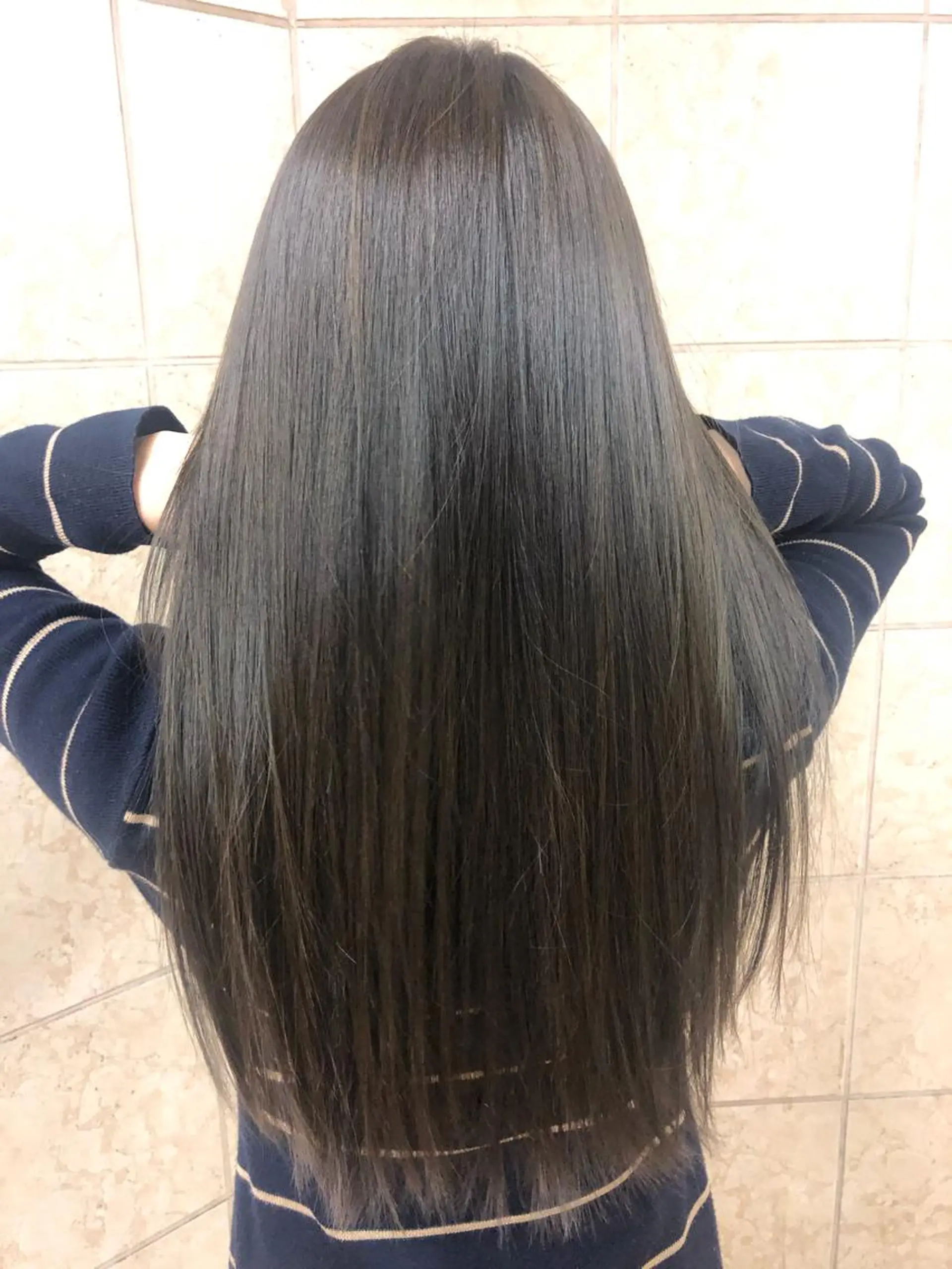 ロング カラー カット ヘアカラー トリートメント 菅村 勇亮のヘアスタイル