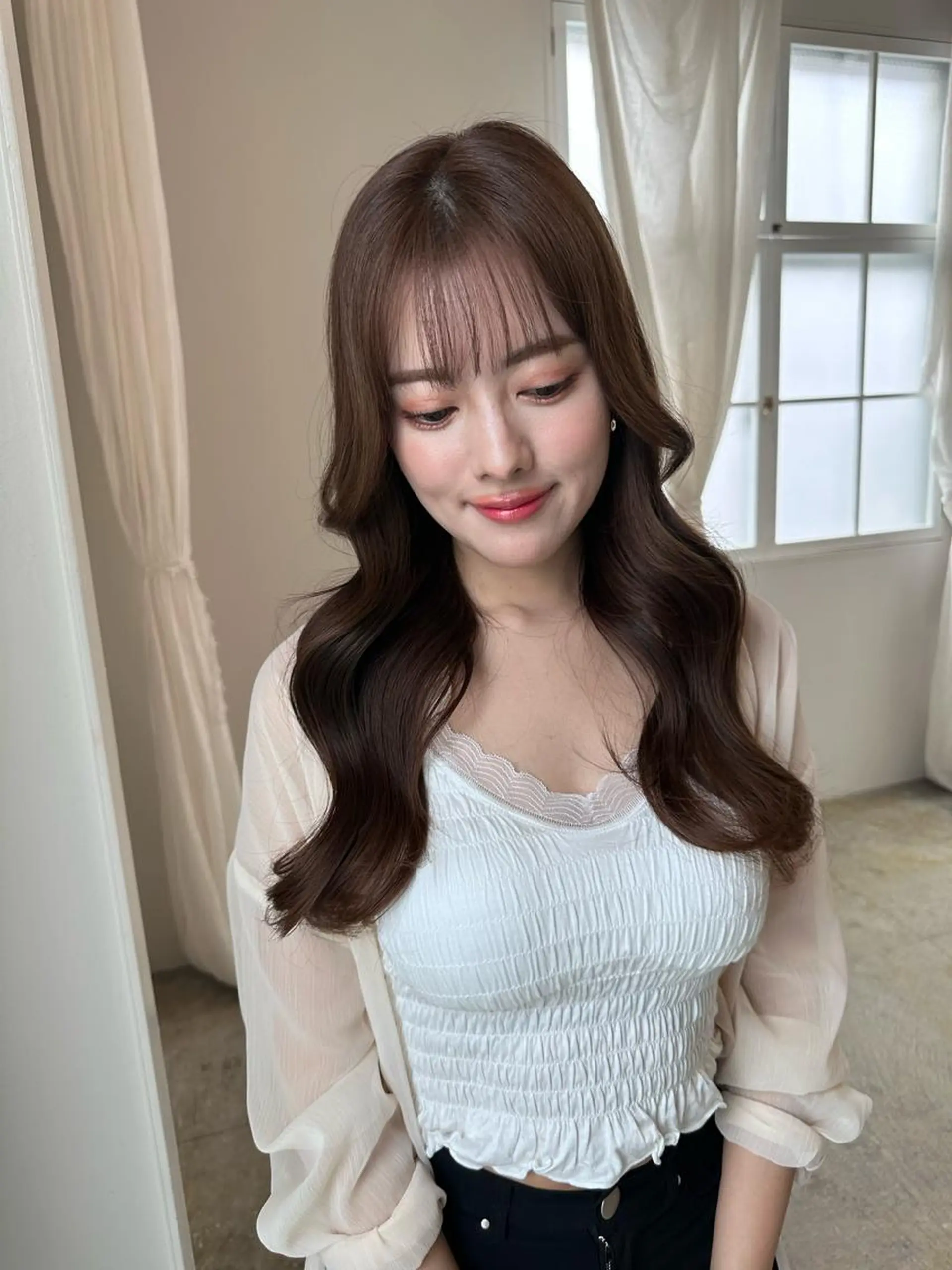 ロング カラー カット ヘアカラー トリートメント 小顔カット✨ 透明感カラーのヘアスタイル