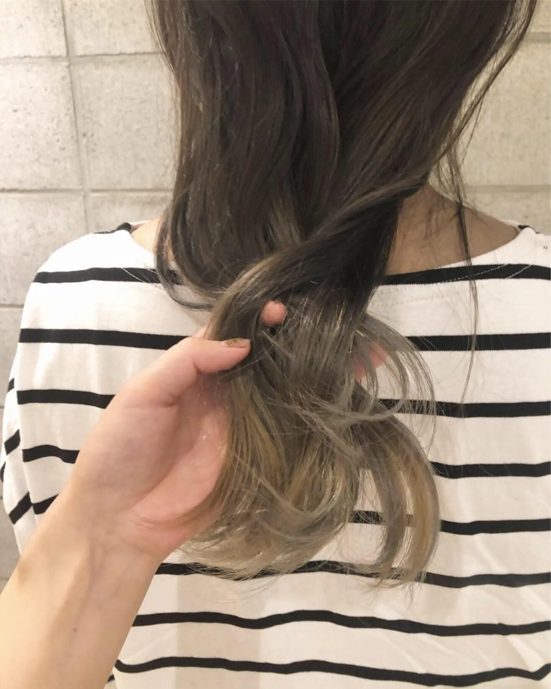 ミディアム カラー ブリーチ カット ヘアカラー トリートメント ボブ/ミニボブ/ 立河今日子のヘアスタイル