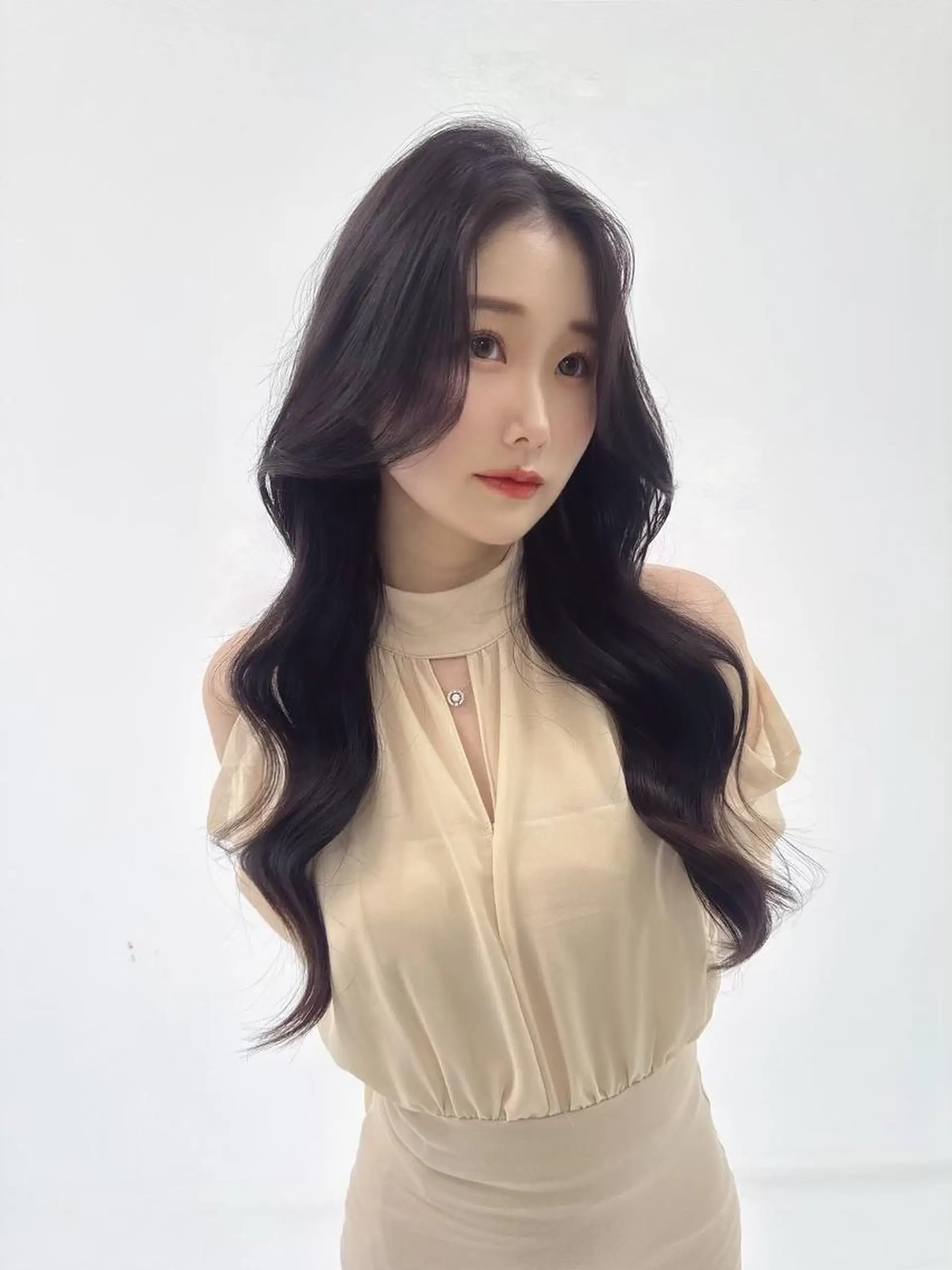 カラー 韓国レイヤー🇰🇷 THEATER仙台のヘアスタイル