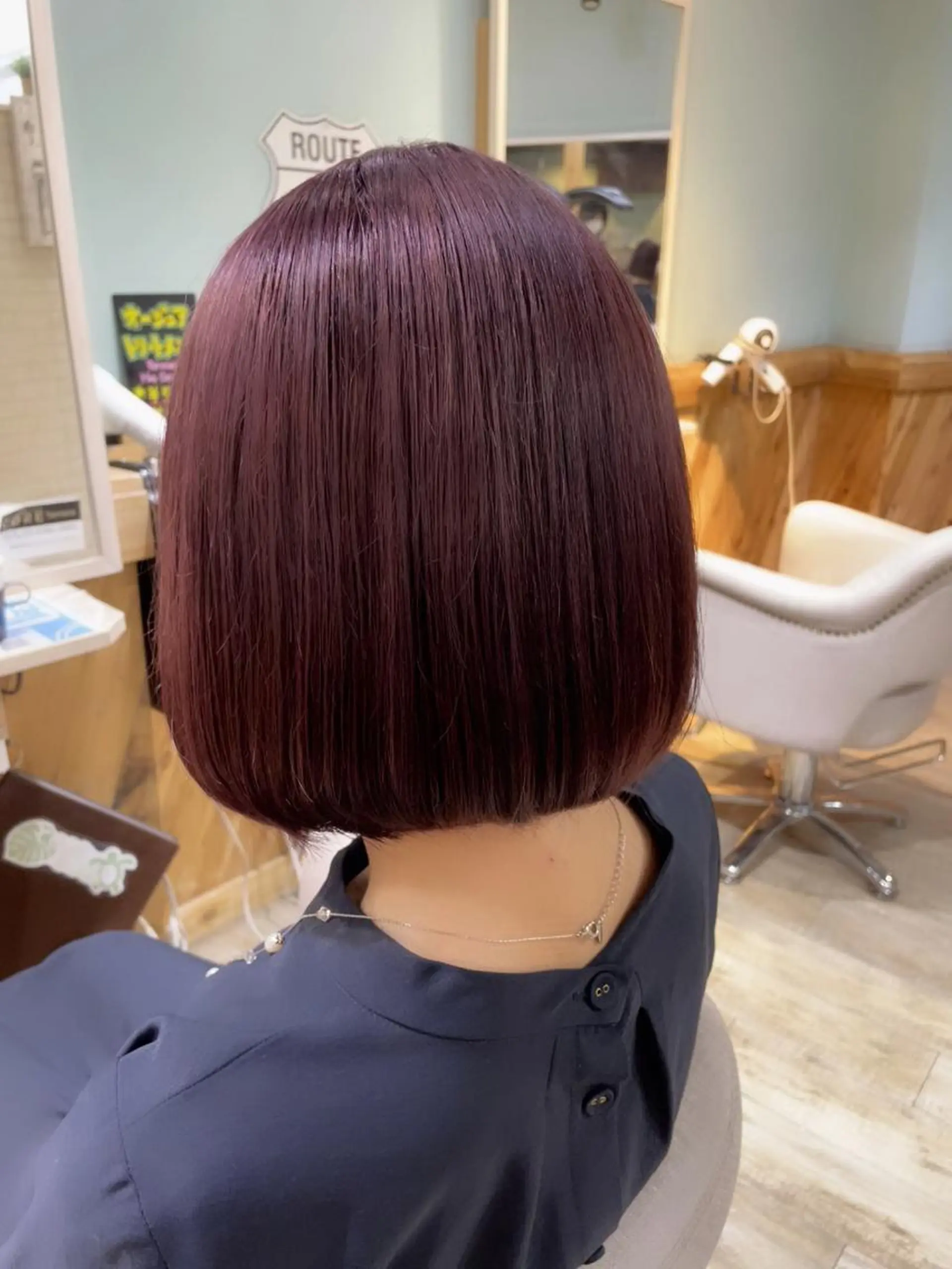 ショート カラー CORE所属・内山 菜摘のヘアスタイル