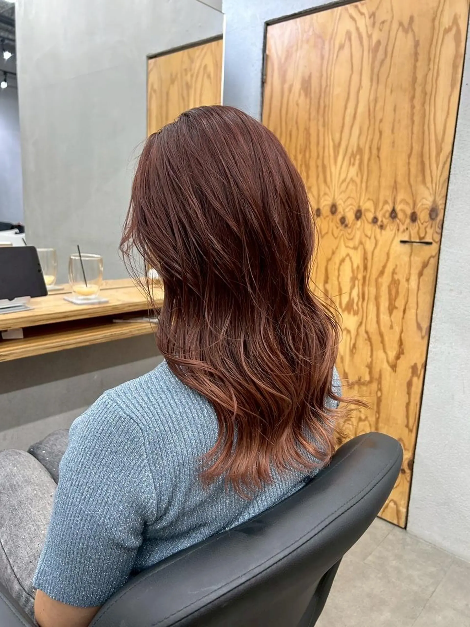 ロング カット ヘアカラー トリートメント N 【エヌ】のヘアスタイル