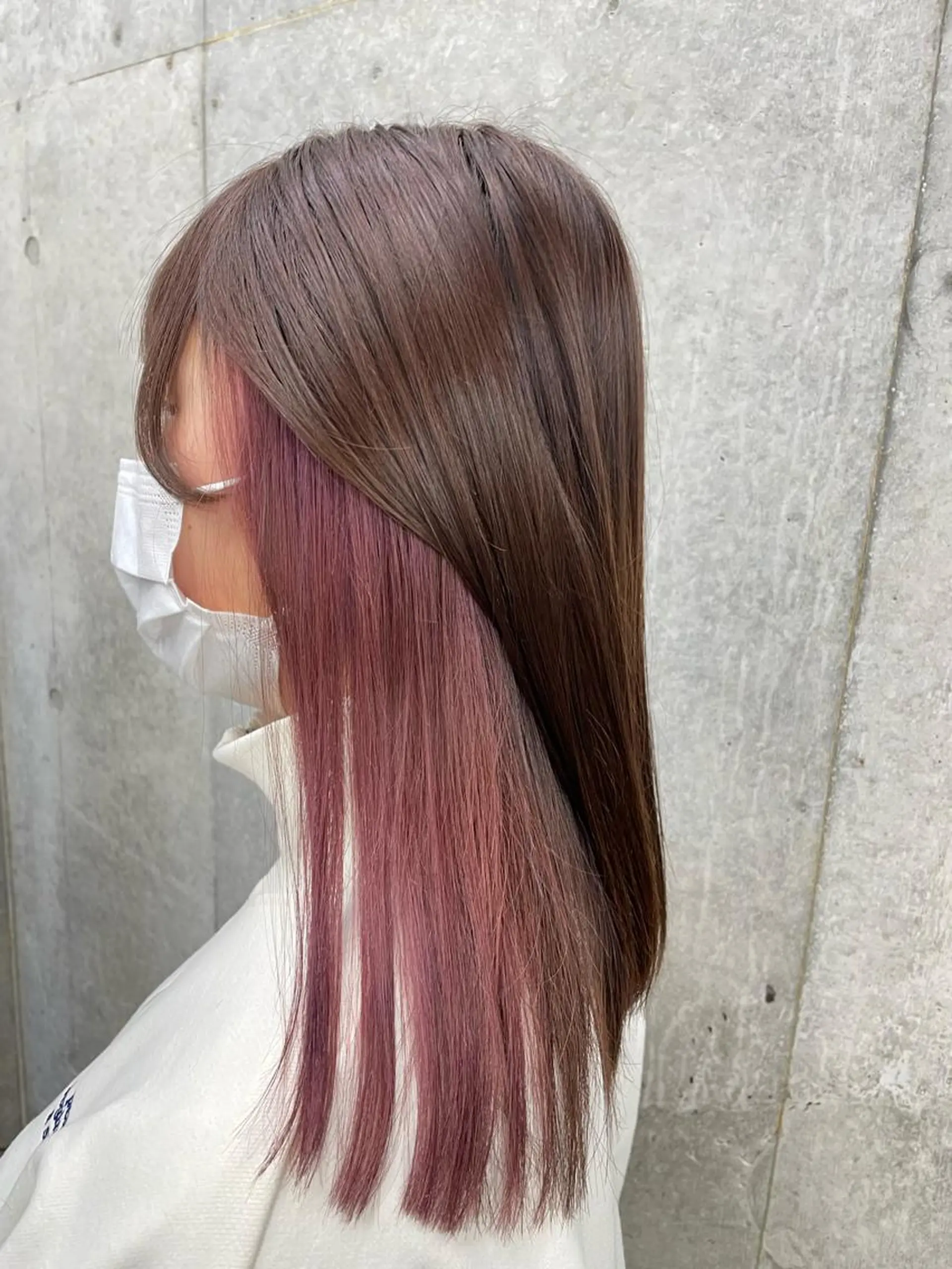 セミロング カラー ブラウンカラー イヤリングカラー ピンクカラー ピンクブラウン ヘアカラー トリートメント 巻ける縮毛矯正🌸 勝倉　麗のヘアスタイル