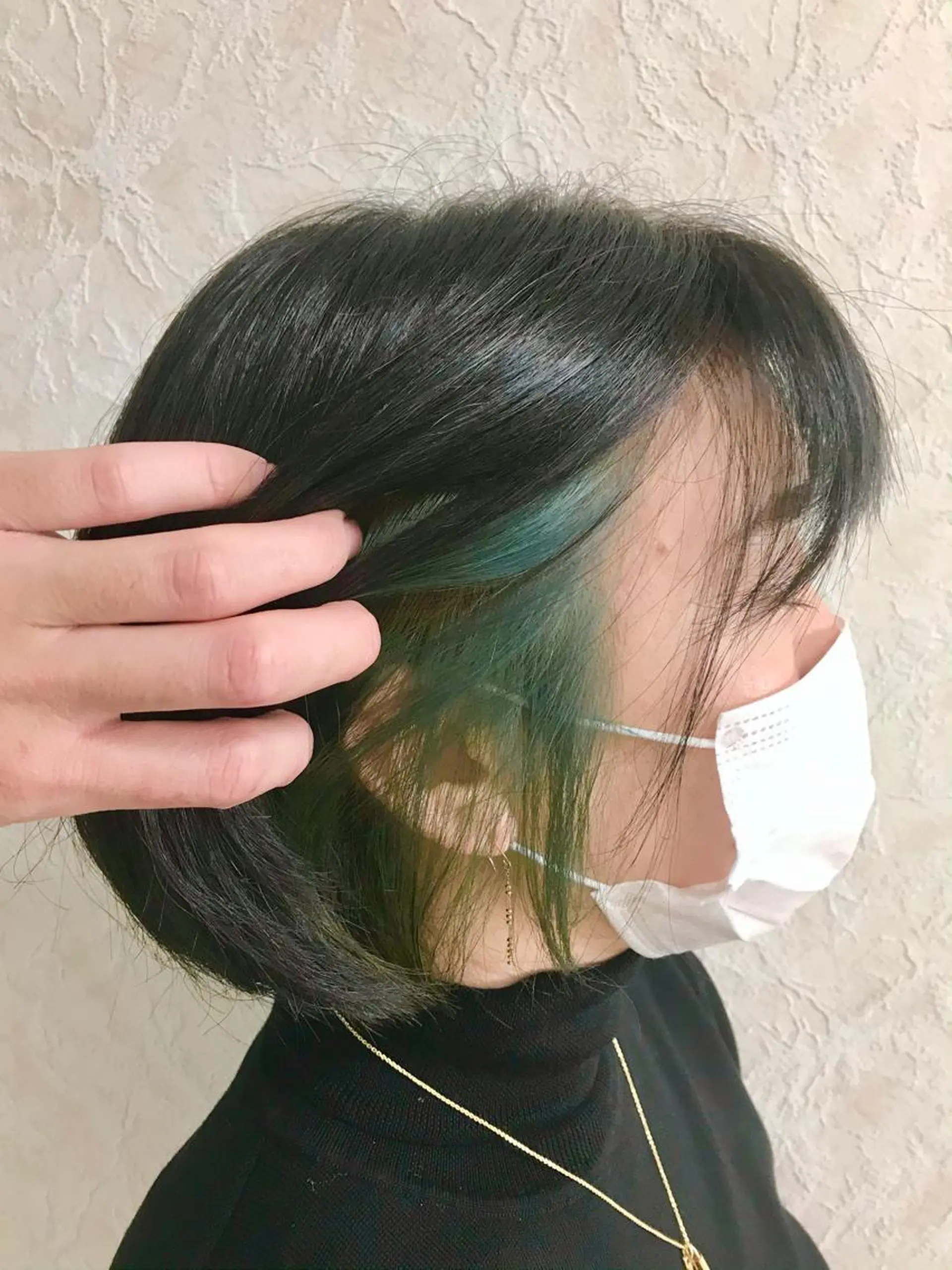 ミディアム カラー イヤリングカラー カット パーマ トリートメント ブリーチ/髪質改善/ レイヤー/YUTOのヘアスタイル