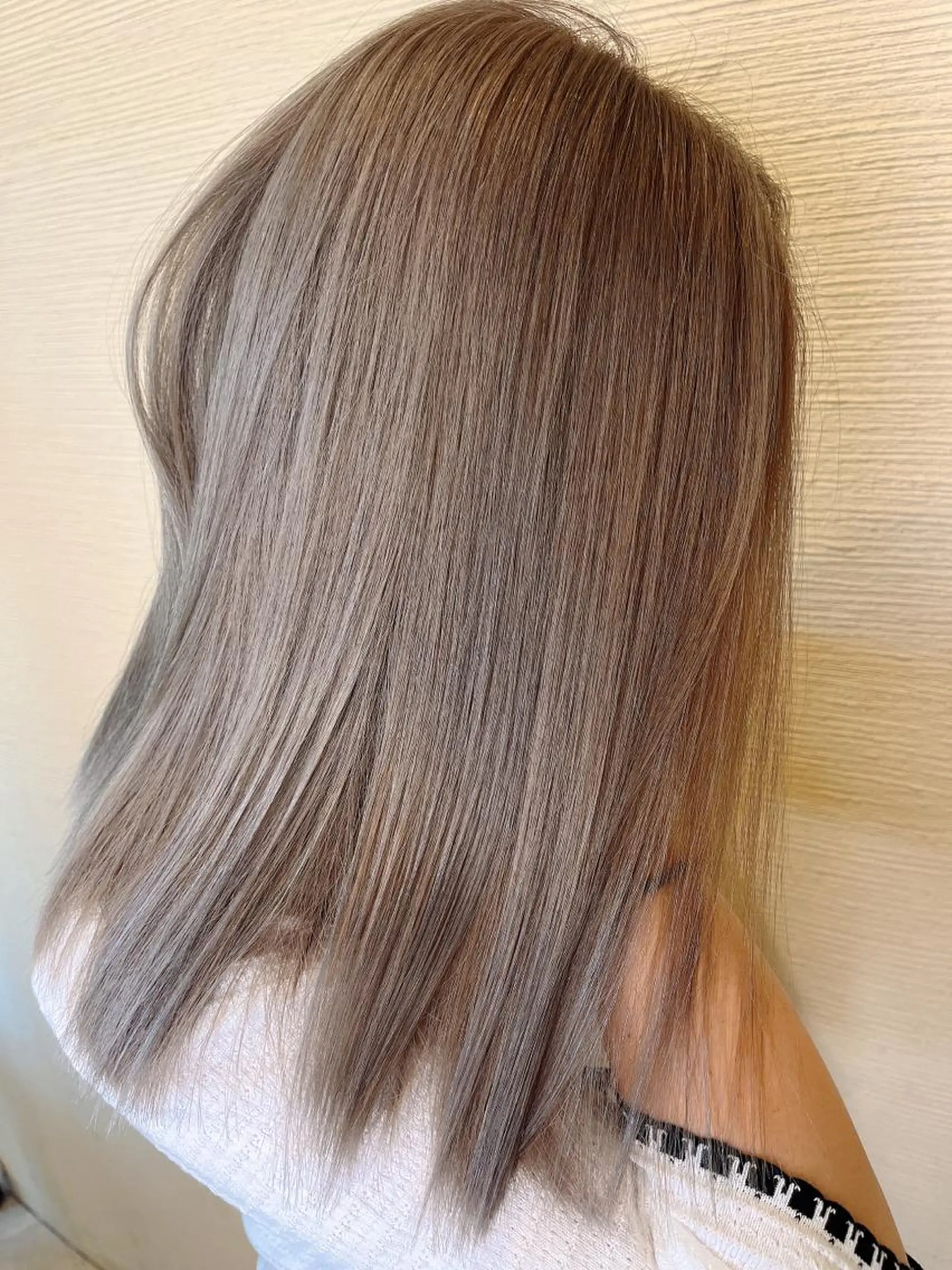 セミロング ヘアカラー 小塚 和眞のヘアスタイル