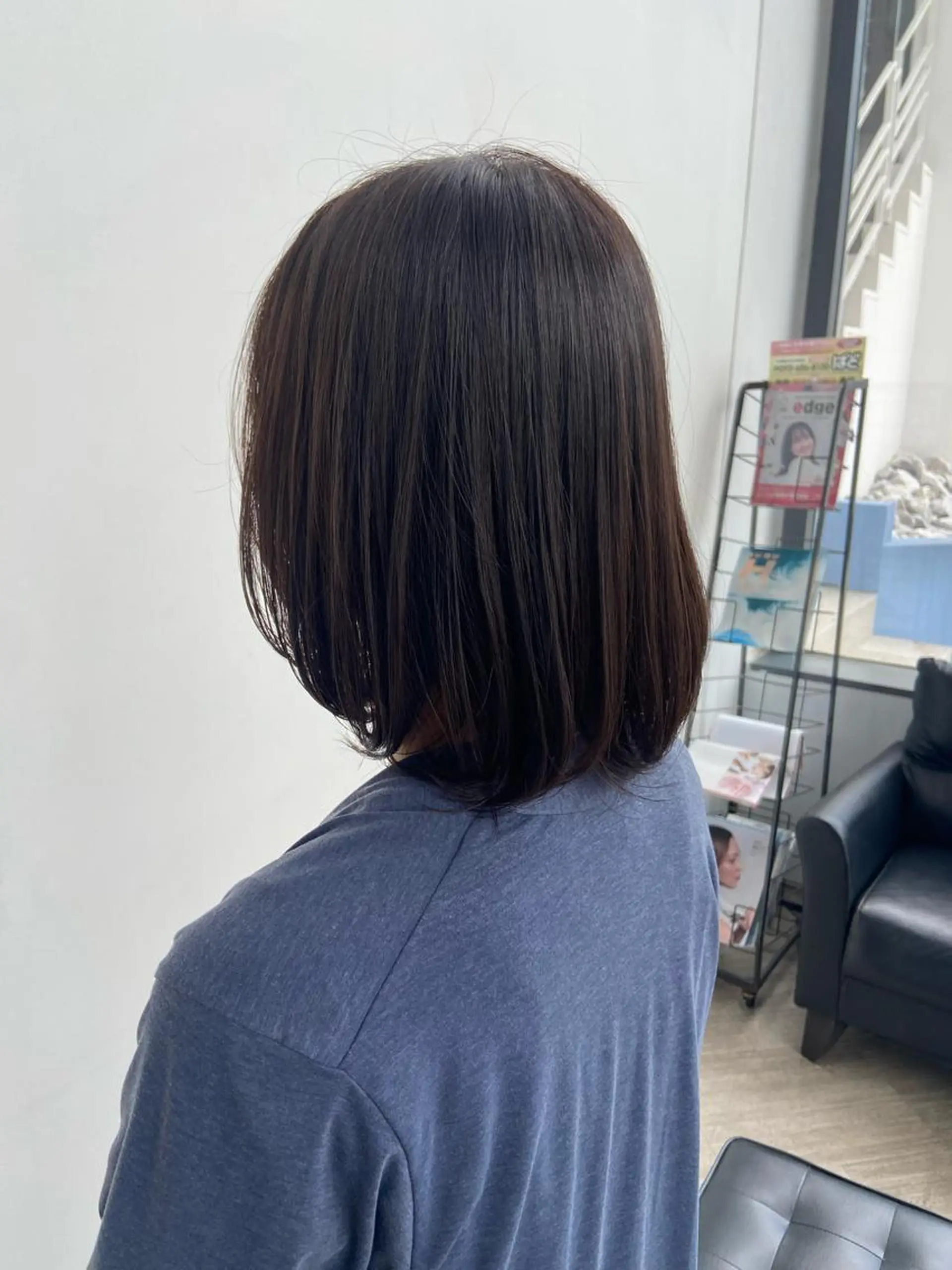 セミロング 瀧下 唯のヘアスタイル