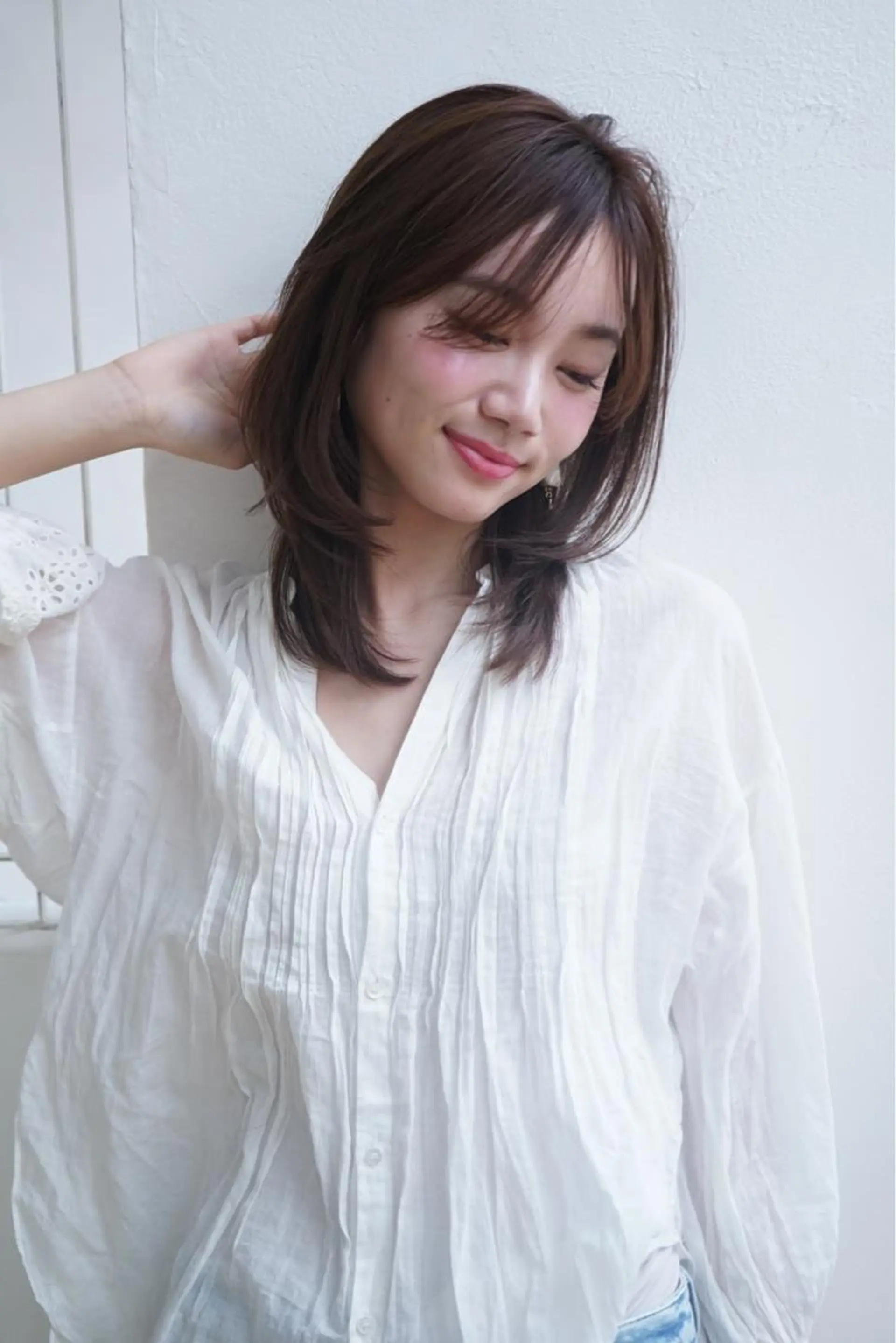 ミディアム Neolive caffのヘアスタイル