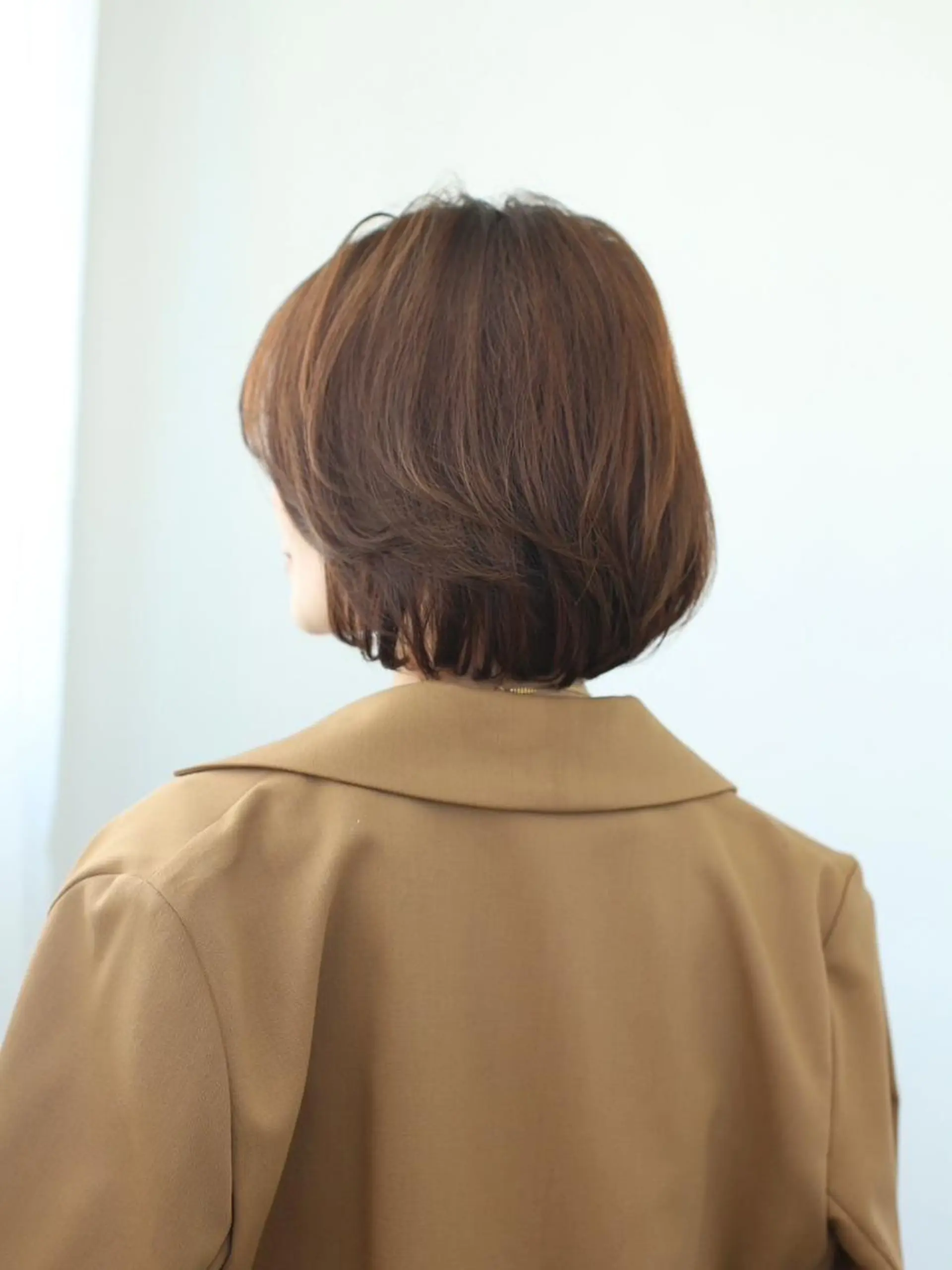 ミディアム 中西 美聖のヘアスタイル