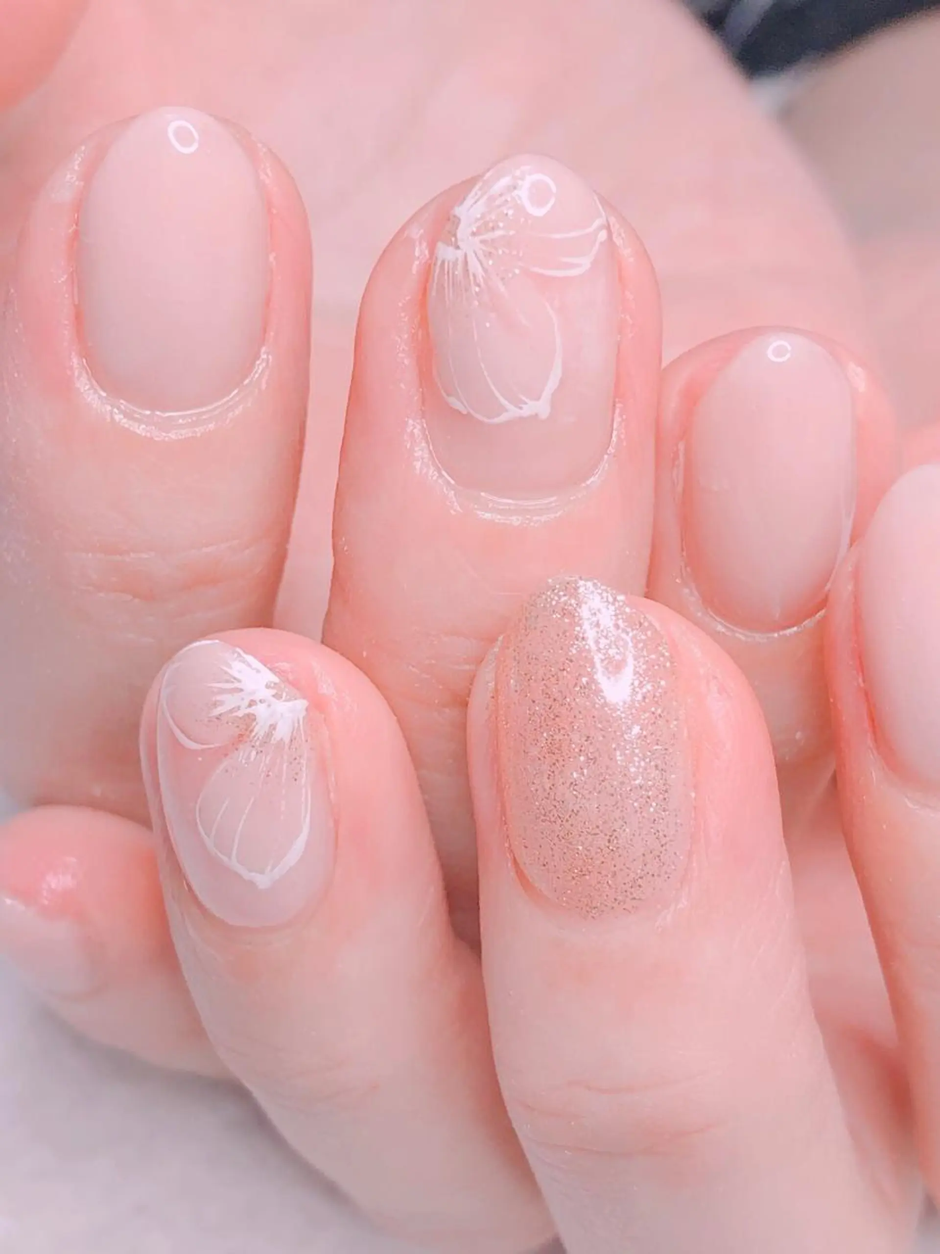 ミディアム ネイル 長さ出し専門 nynaのネイルデザイン