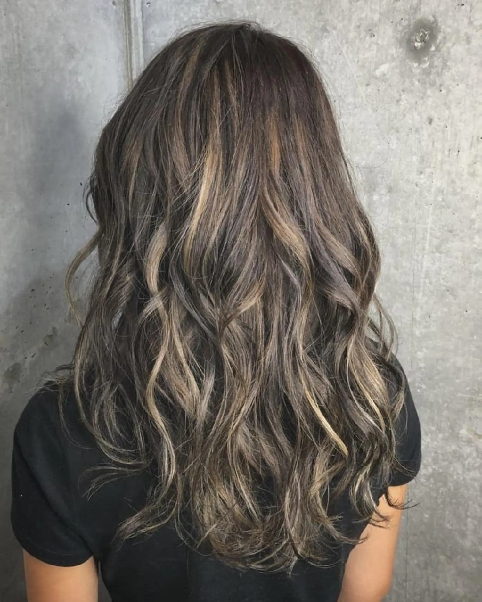 ロング カラー パーマ ヘアアレンジ ペスカ豊崎店　沖縄所属・ショート指名No.1 店長　清水のヘアスタイル