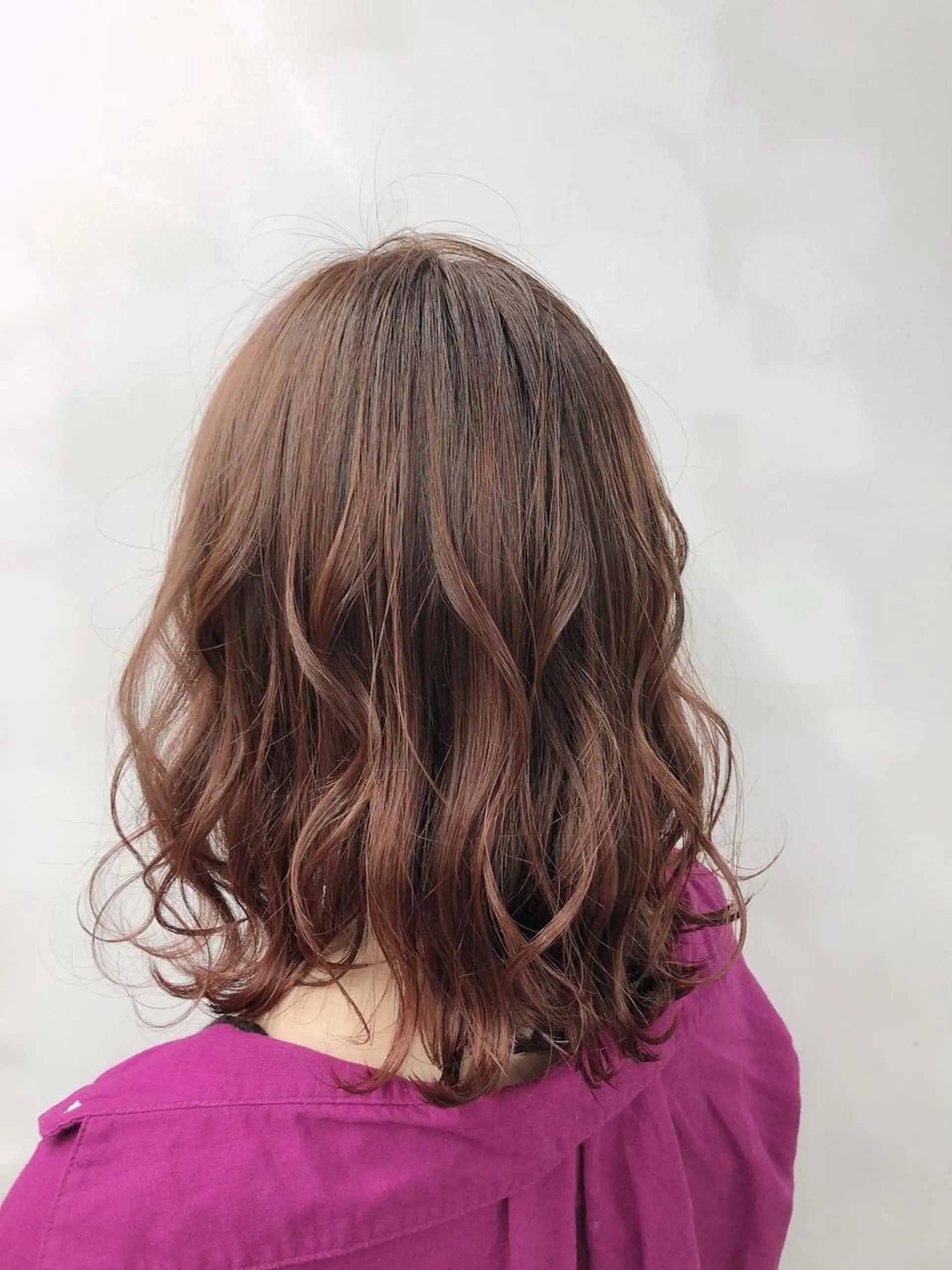 ミディアム カット ヘアカラー トリートメント 🌟髪質改善ケアカラ ー美髪縮毛矯正y🌟のヘアスタイル