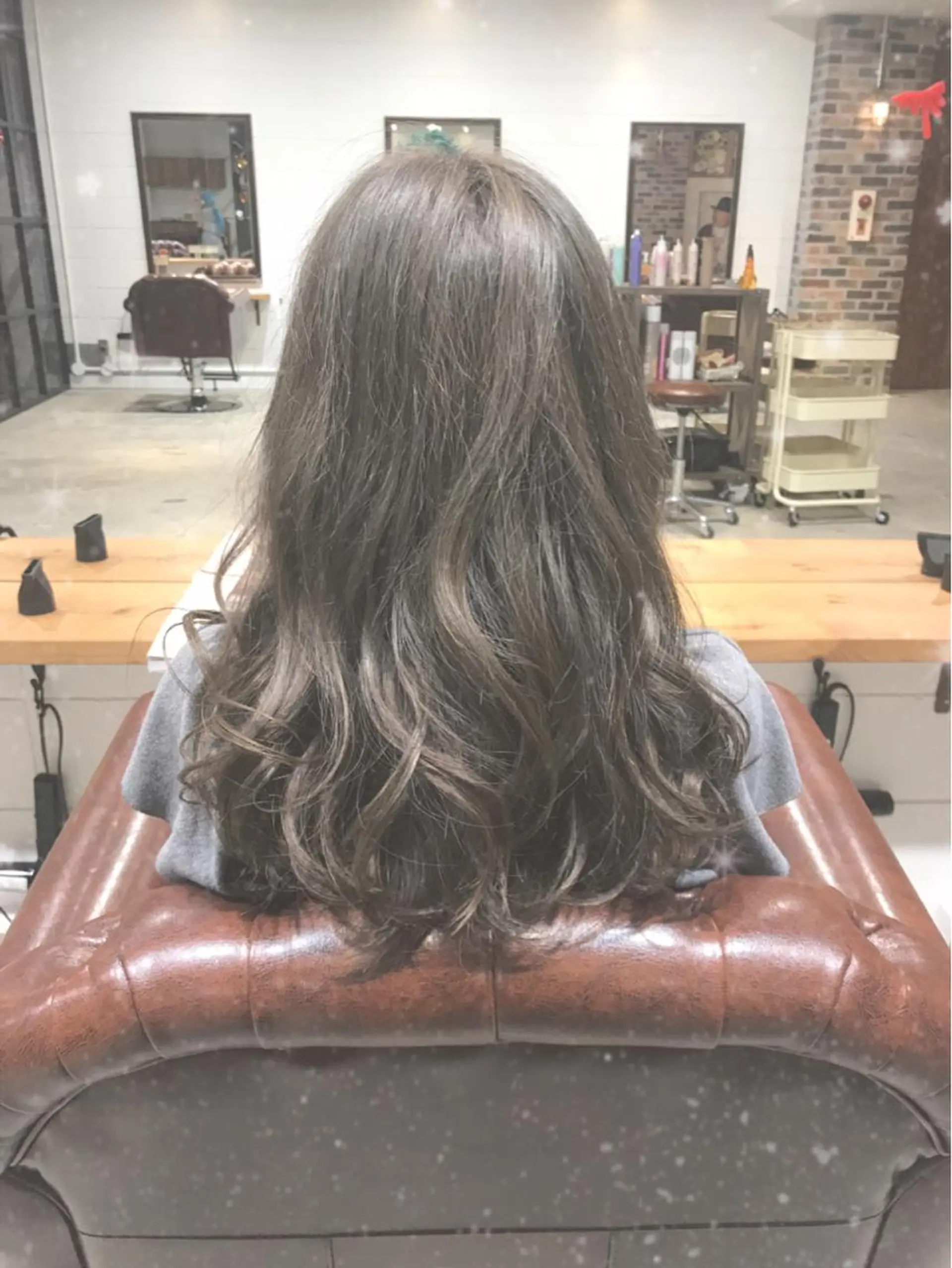 セミロング カラー 透明感カラー グレージュ ヘアカラー トリートメント ⭐️ハイクオリティ カラー杉本雄志⭐️のヘアスタイル