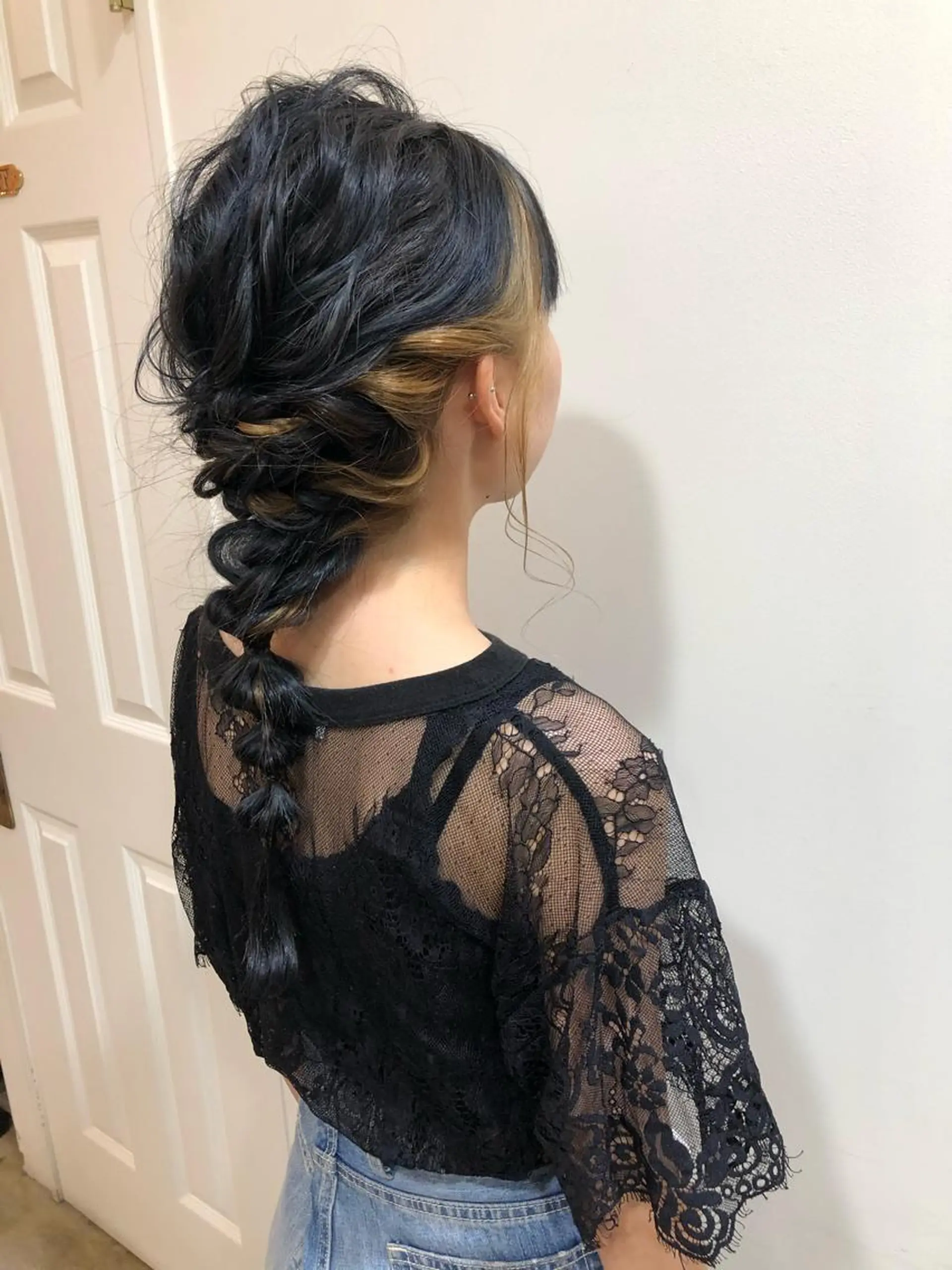 ロング カラー ヘアアレンジ ヘアカラー トリートメント MIOベージュカラー 柔らかいカラーのヘアスタイル