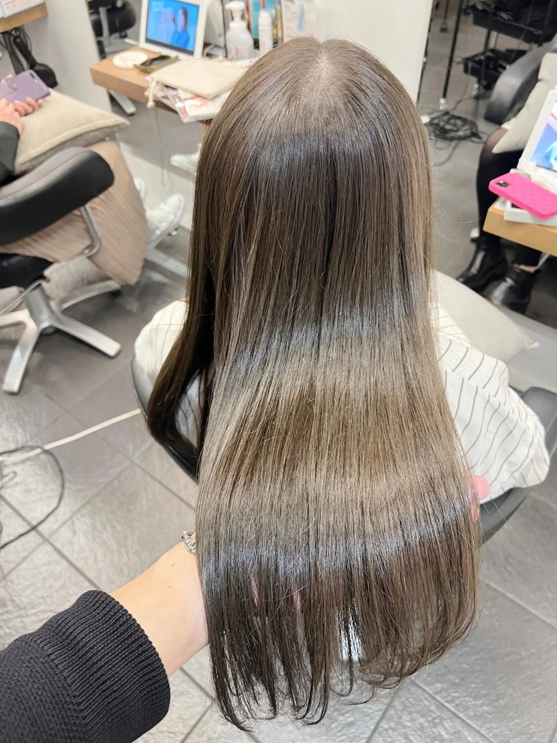 カラー ブリーチ グレージュ ブリーチなしカラー オリーブグレージュ オリーブグレー カット ヘアカラー トリートメント ヘッドスパ グレージュ/髪質改善 Yamato.hのヘアスタイル