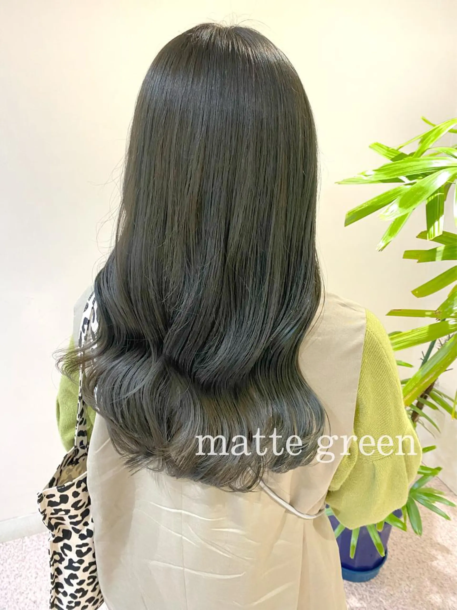 ロング カラー clomus所属・YUKA艶髪 🌸寛ぎ部屋のヘアスタイル