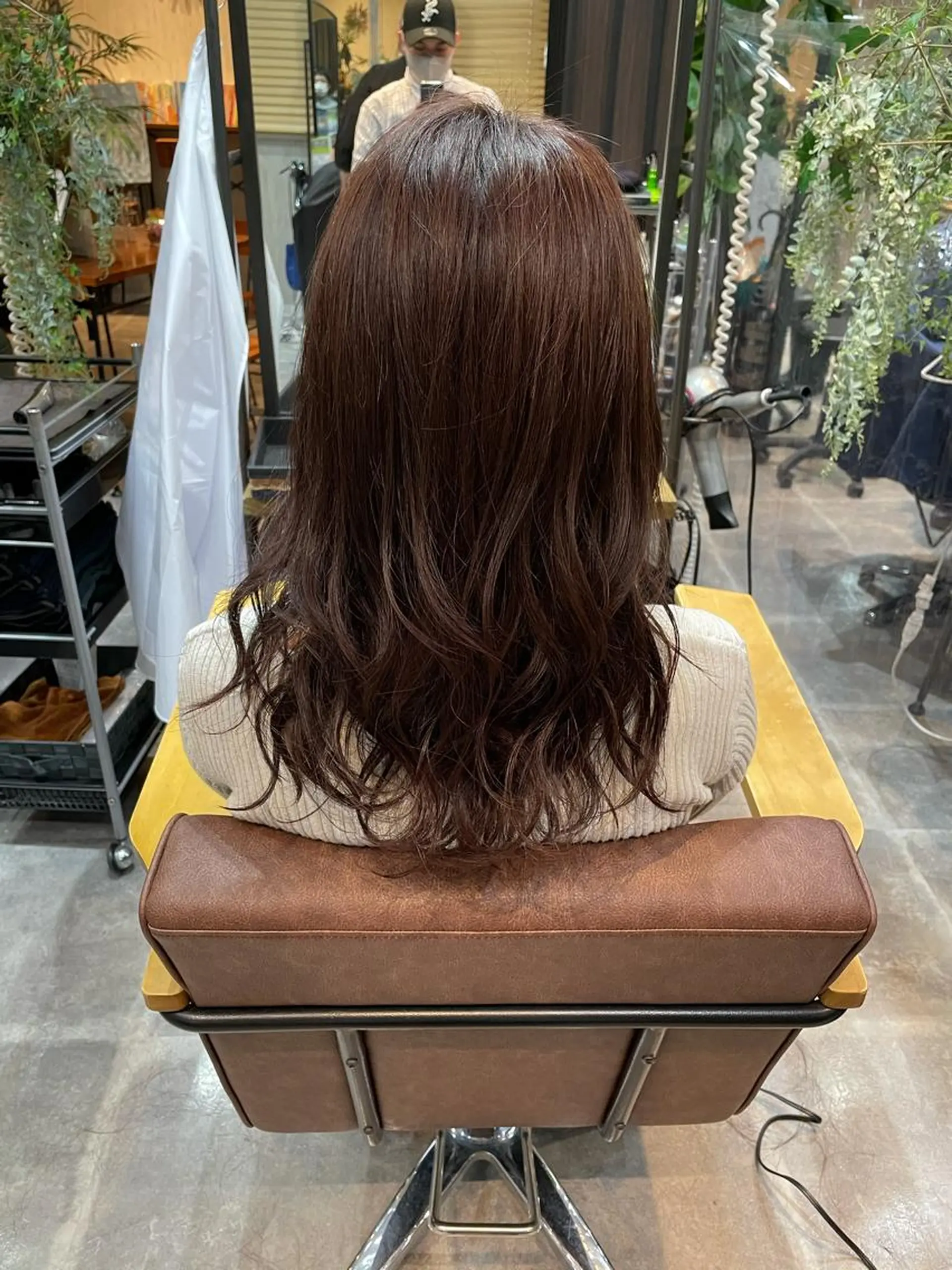 ロング カラー イルミナカラー トリートメント newiGRANDE 🌈萩原聖也のヘアスタイル