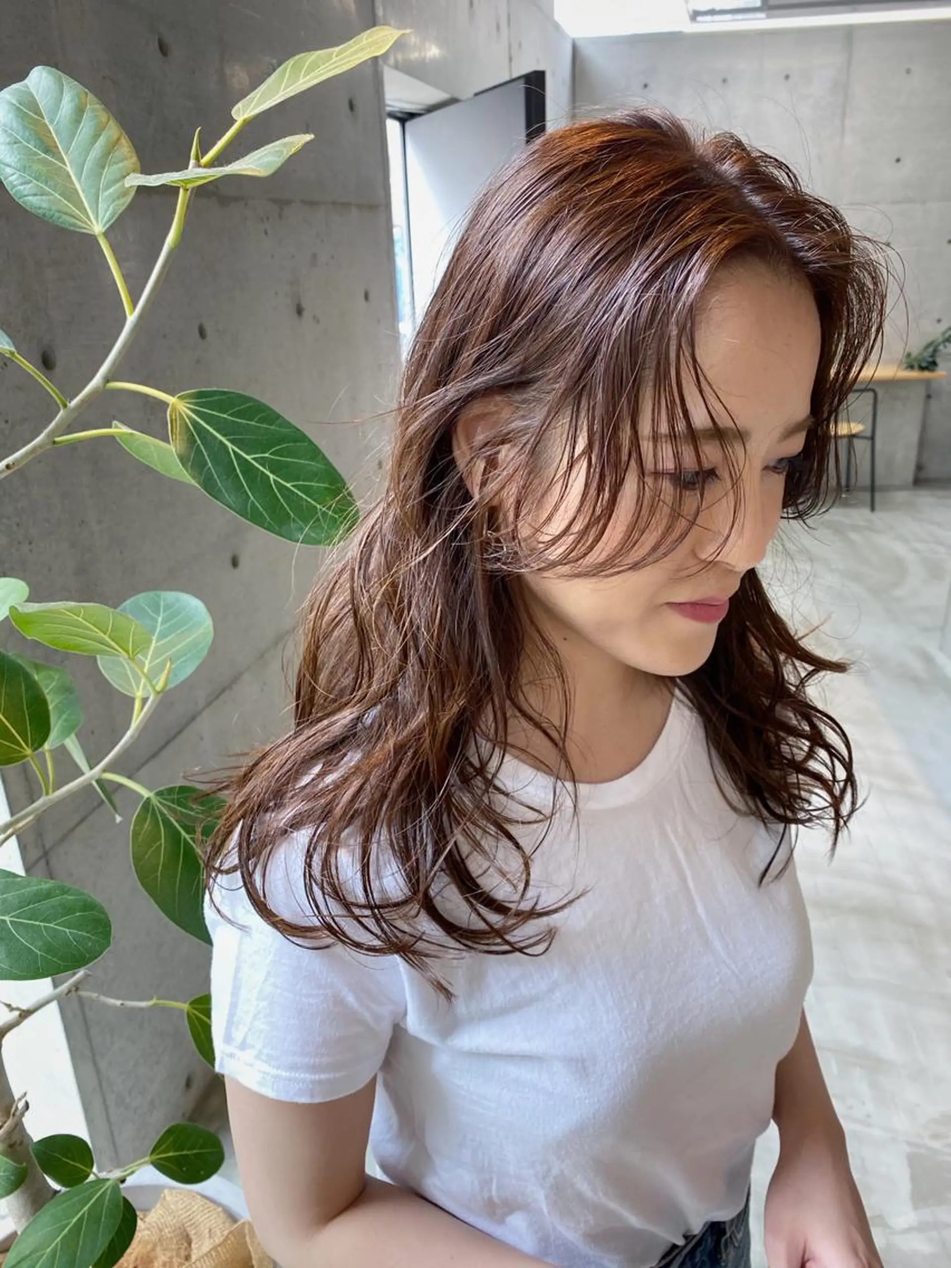 セミロング カット ヘアカラー son hair HIROEのヘアスタイル