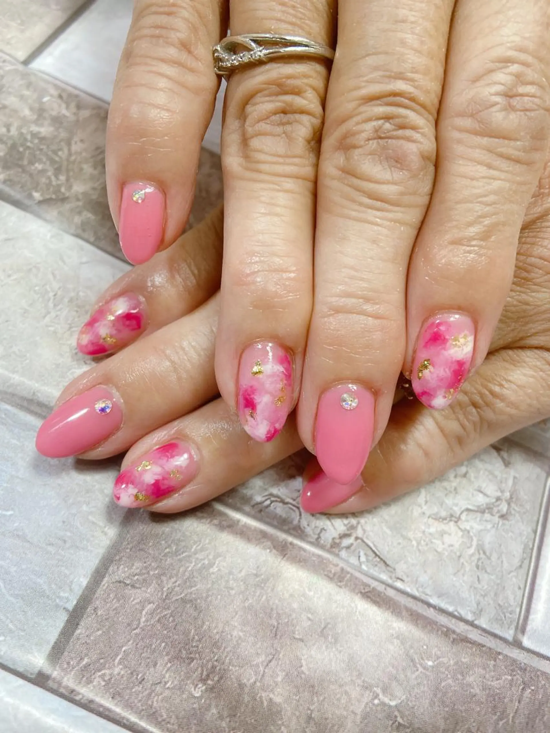 ネイル ハンドネイル フットネイル Lokahi NAILのネイルデザイン