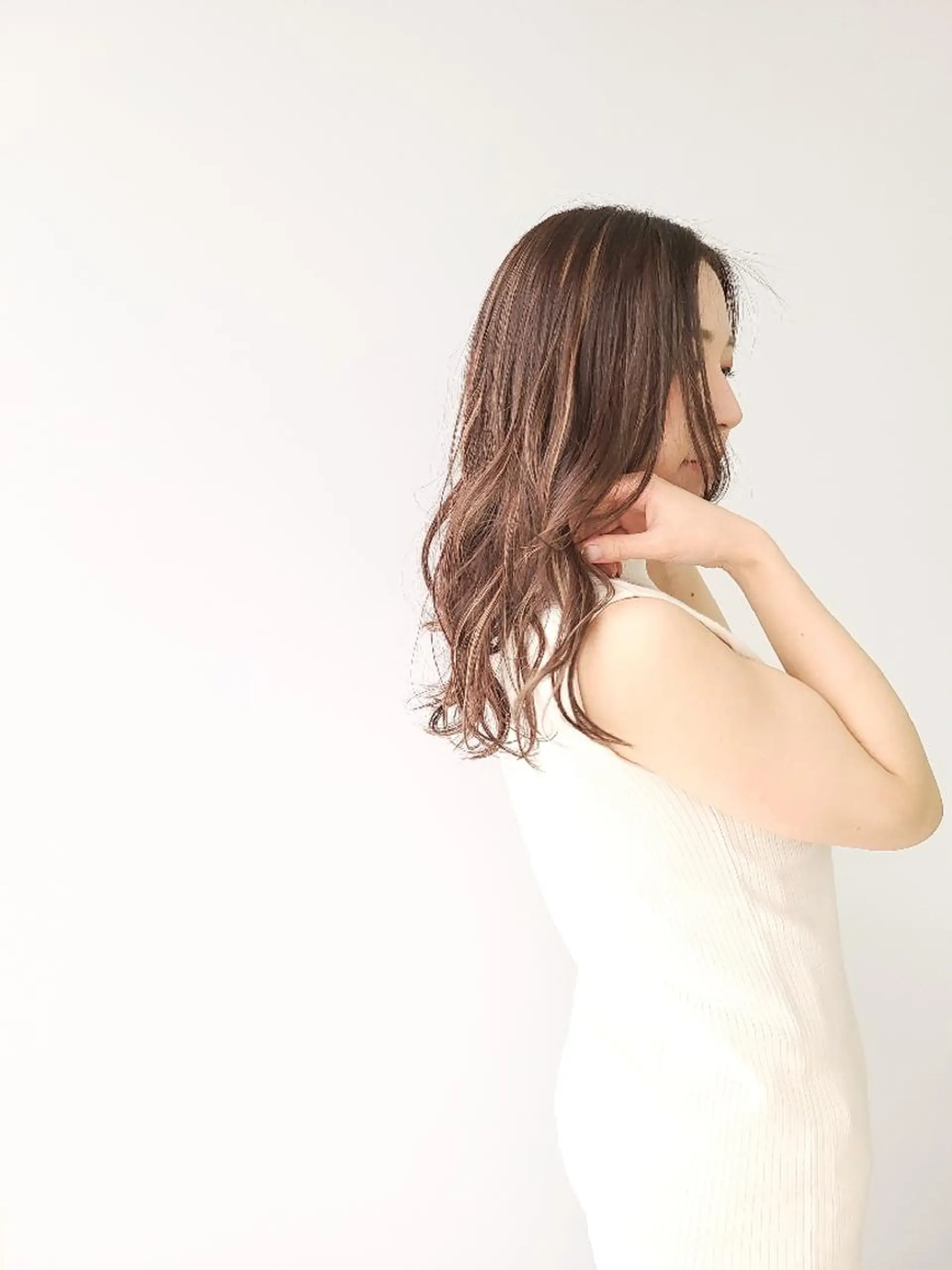 セミロング カット ヘアカラー トリートメント GO TODAYシェアサロン岡山店所属・🎗️髪質改善・美髪 艶髪🥇小西邦生のヘアスタイル