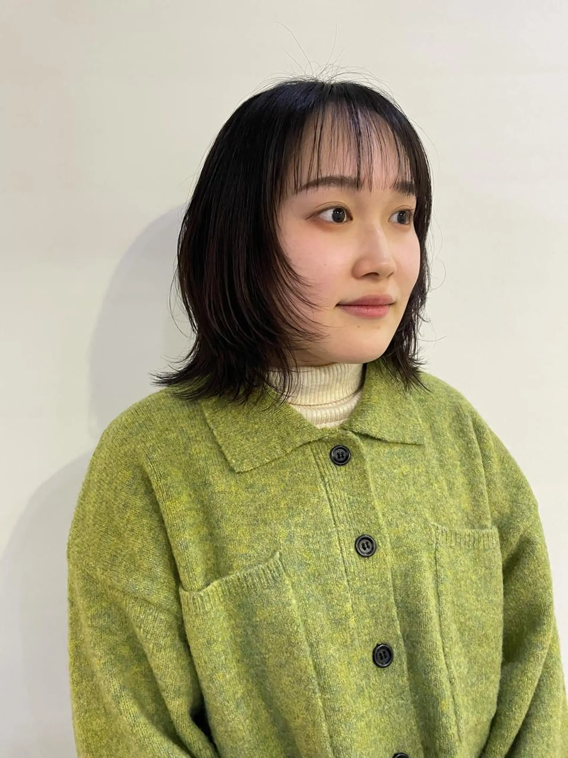 ミディアム silo所属・silo MOKA 顔周りカット🦦のヘアスタイル