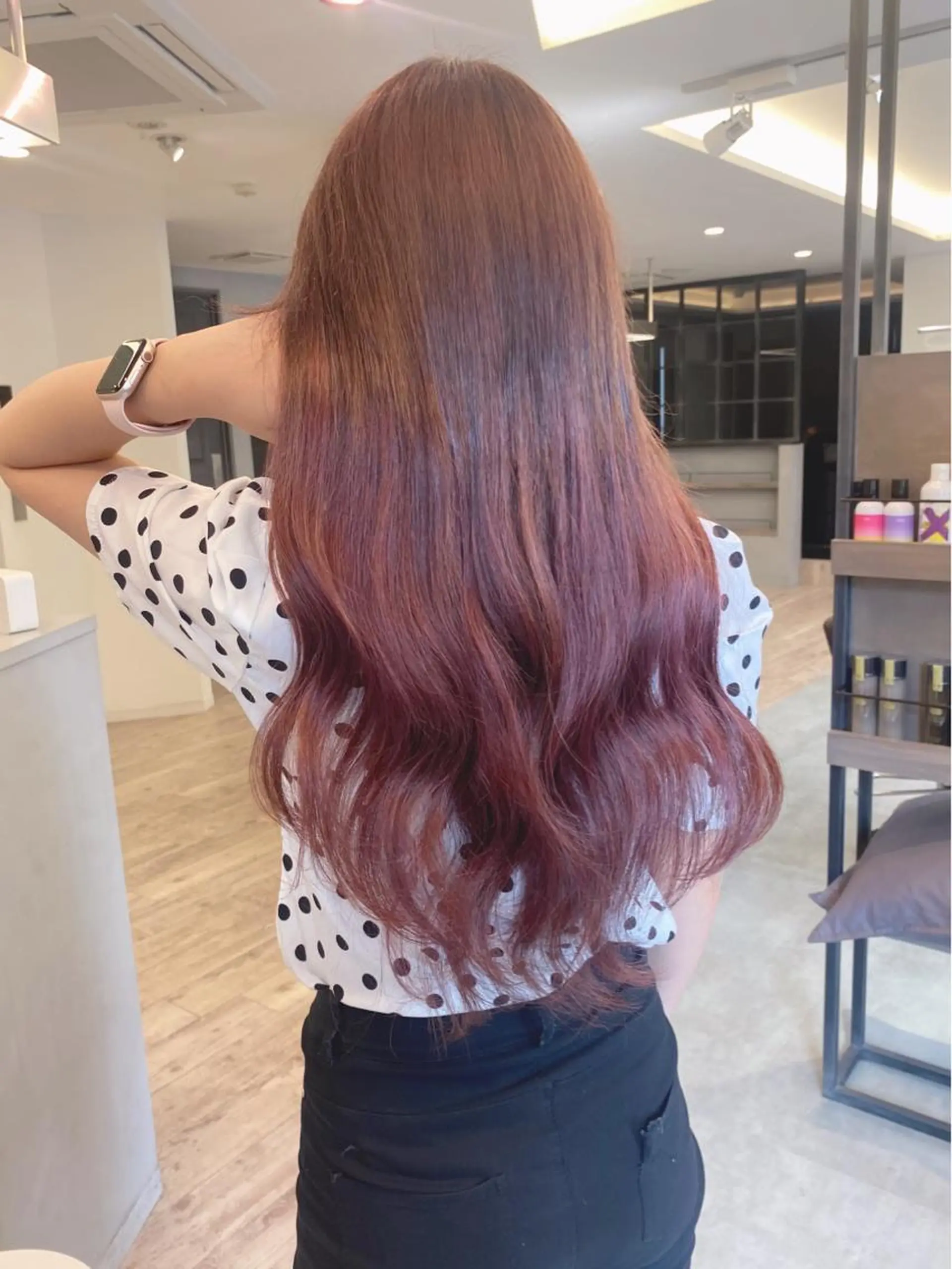 ロング カラー ヘアアレンジ グラデーションカラー ピンクカラー 🌷FUKA🌷 まろやかハイトーンのヘアスタイル