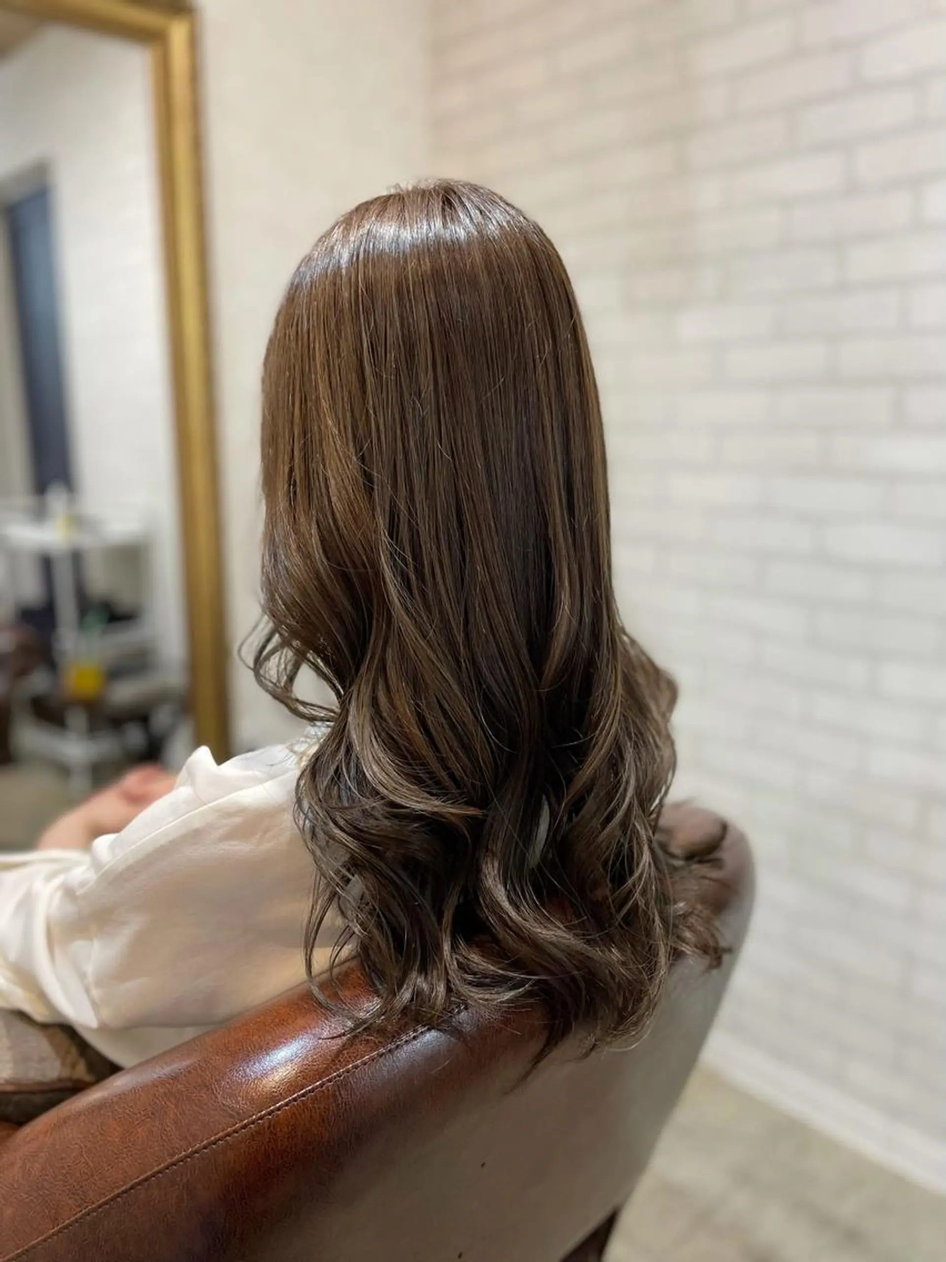 セミロング カット ヘアカラー トリートメント Lusso店長 千崎慎介のヘアスタイル